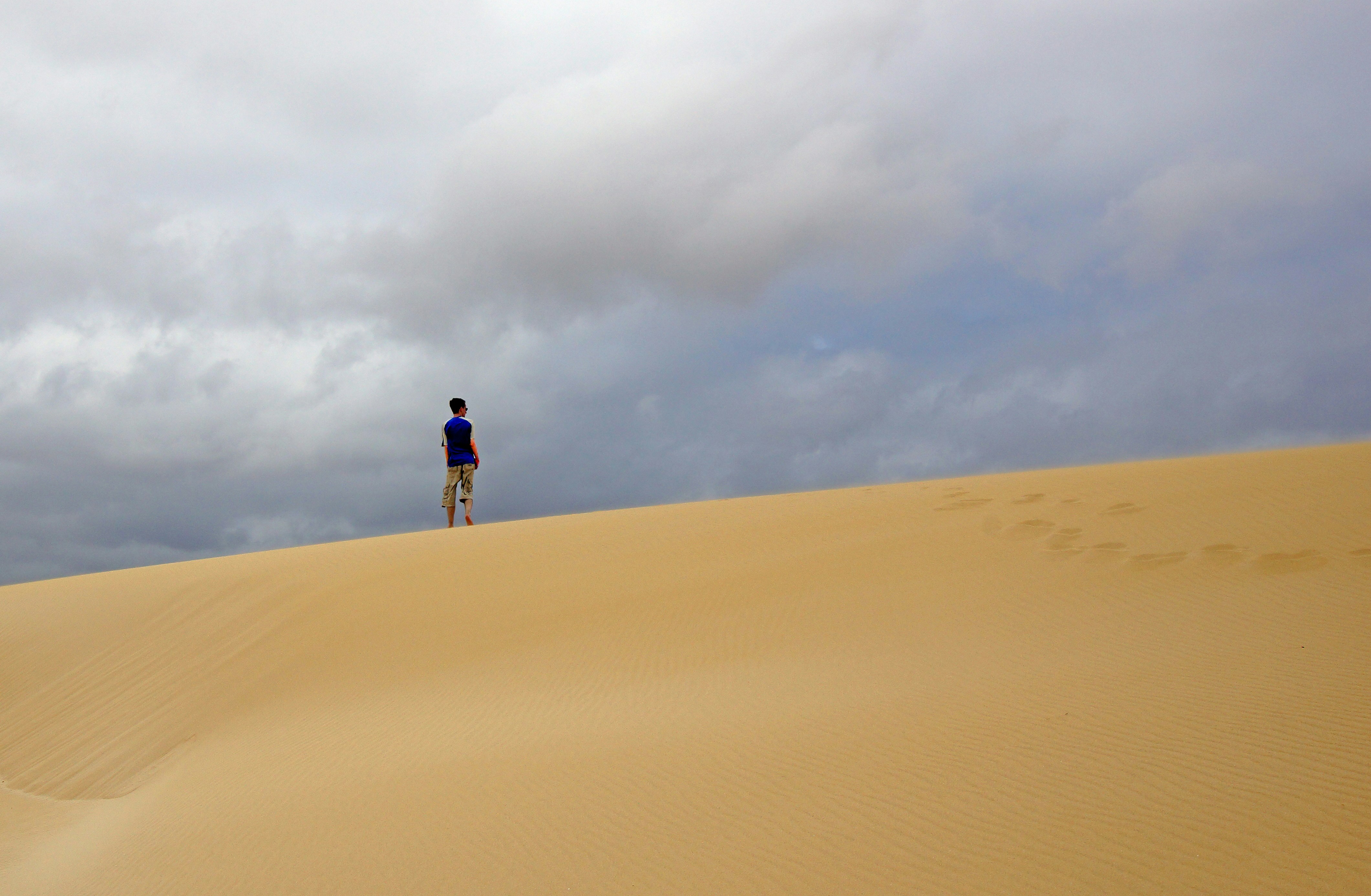 Free Unsplash photo from Helmut Liebelt