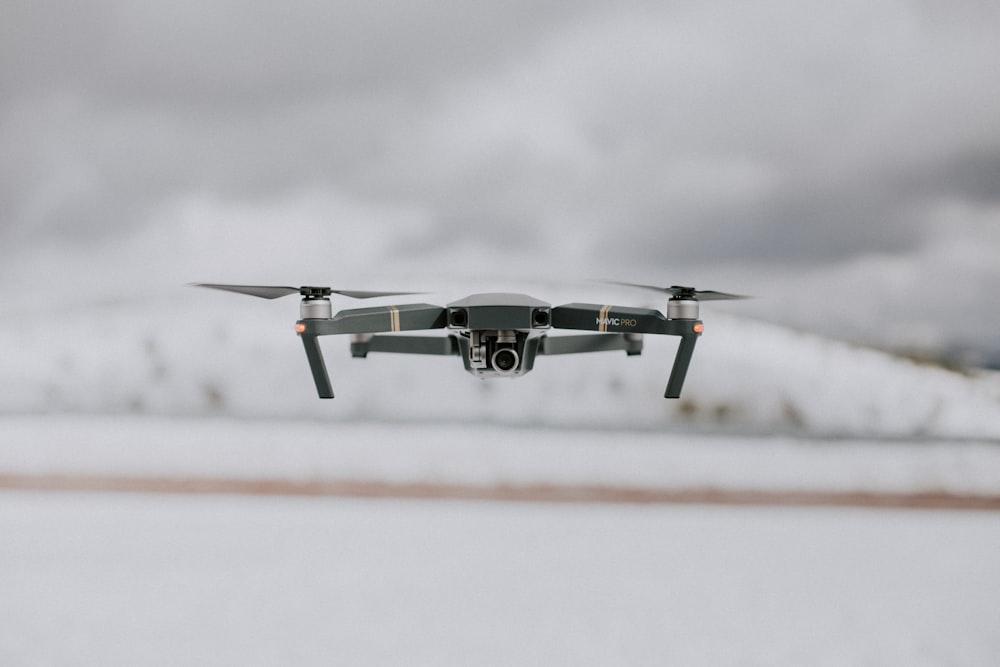 closeup photo of gray quadcopter