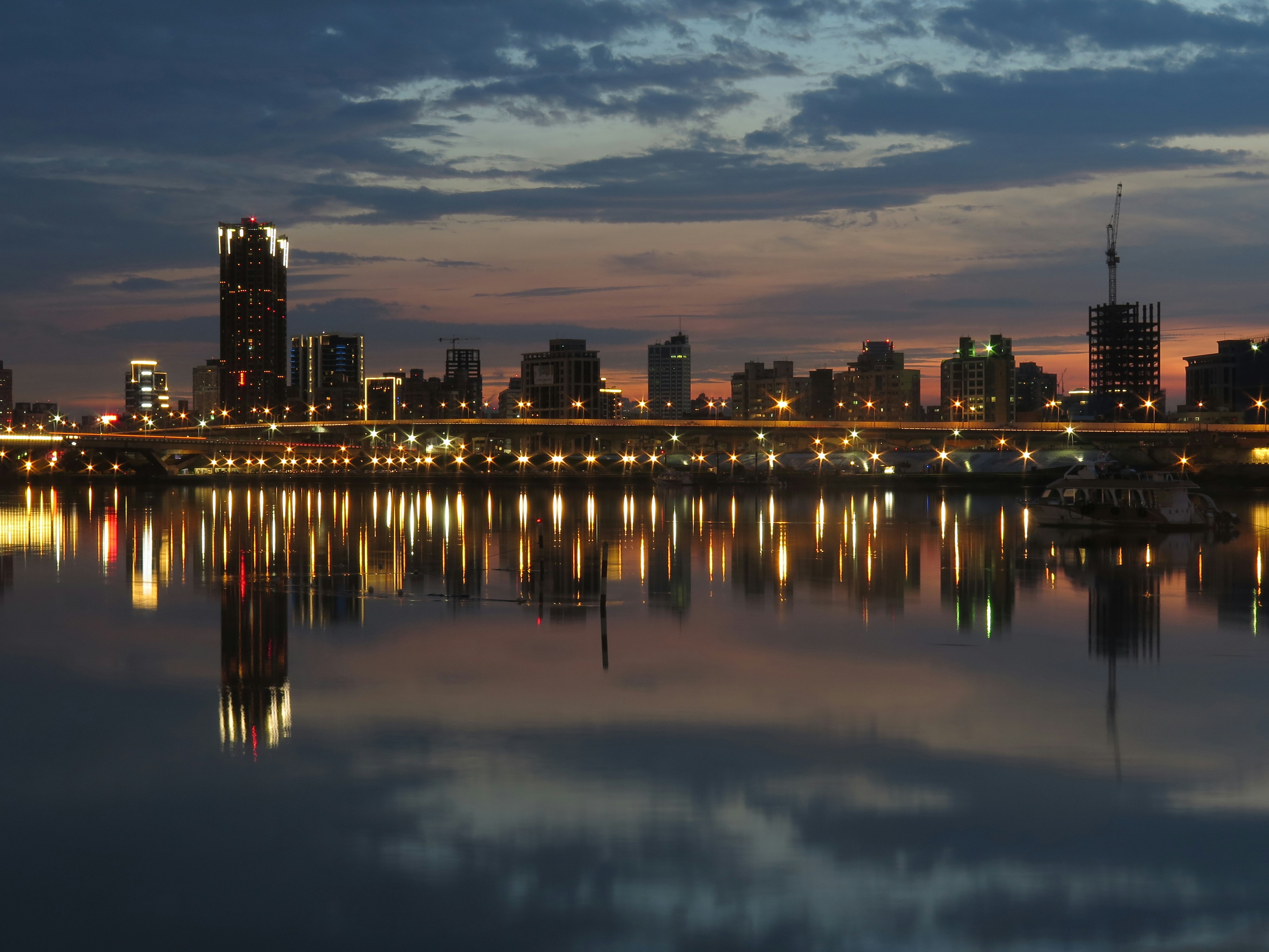 Free Unsplash photo from Meng Jhe Lu