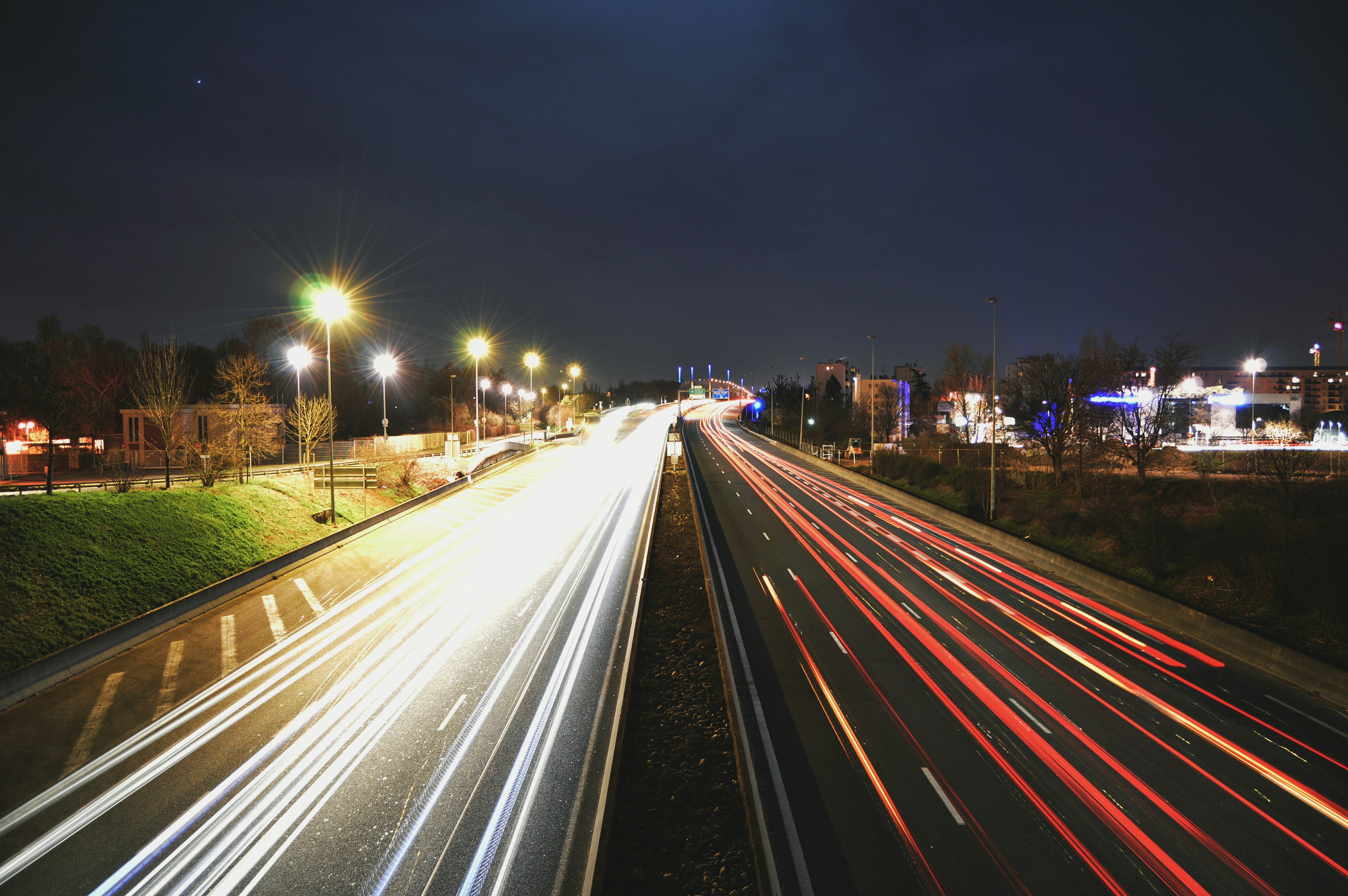 Free Unsplash photo from Lucas Gallone