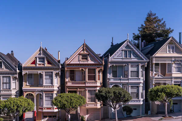Row of Victorian houses on a San Francisco street