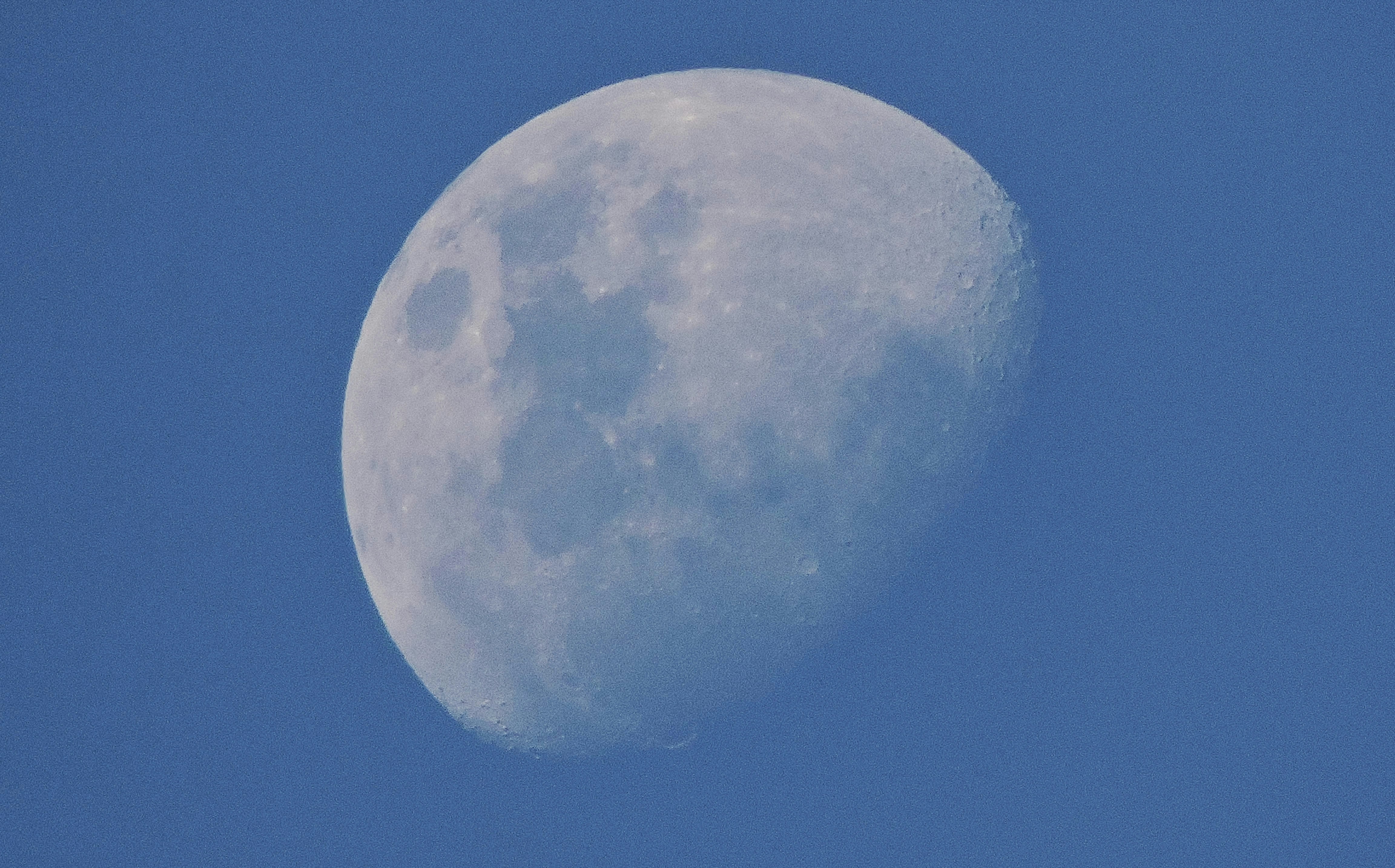 Free Unsplash photo from Marianito Guardia