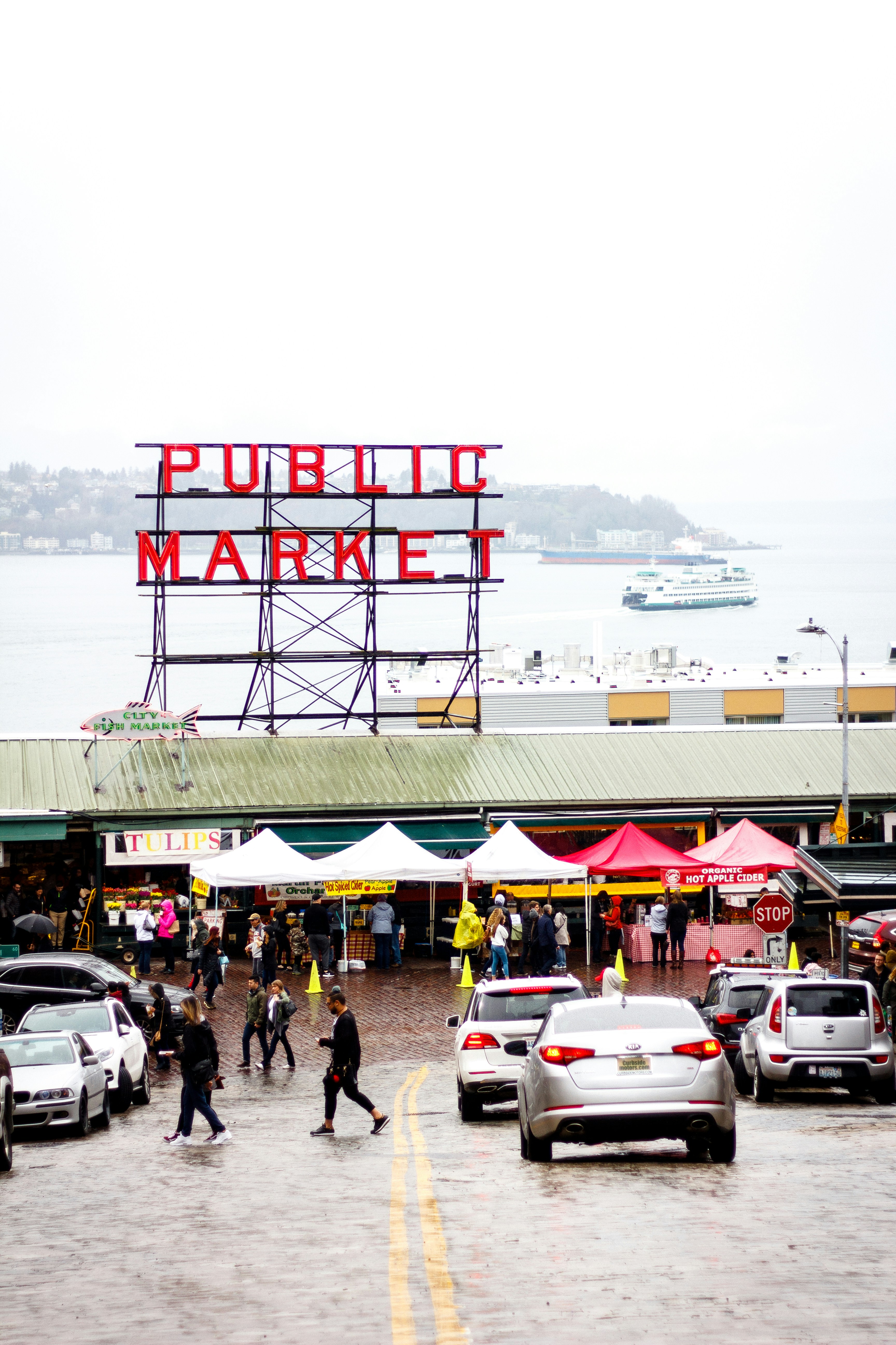 Free Unsplash photo from Joshua Peacock