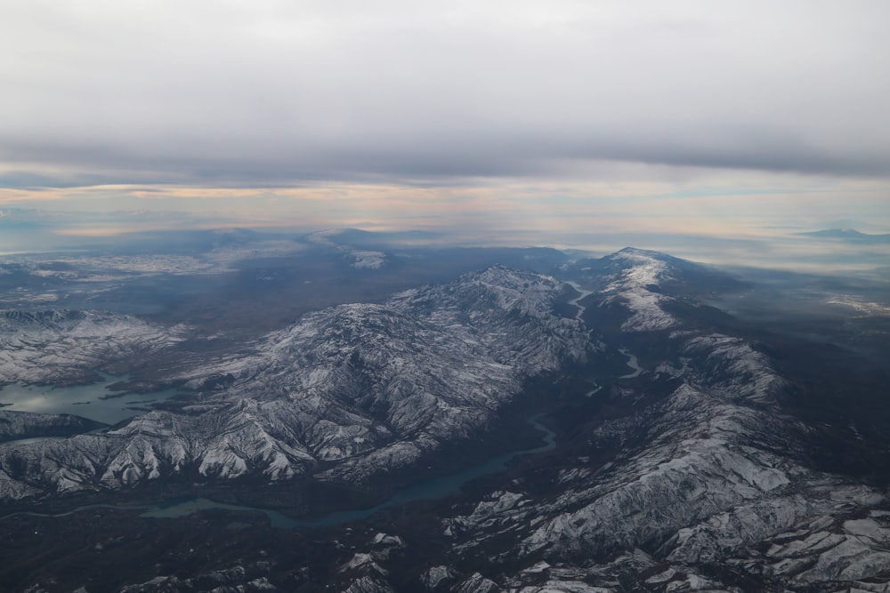 Fotografia aerea delle Montagne Grigie