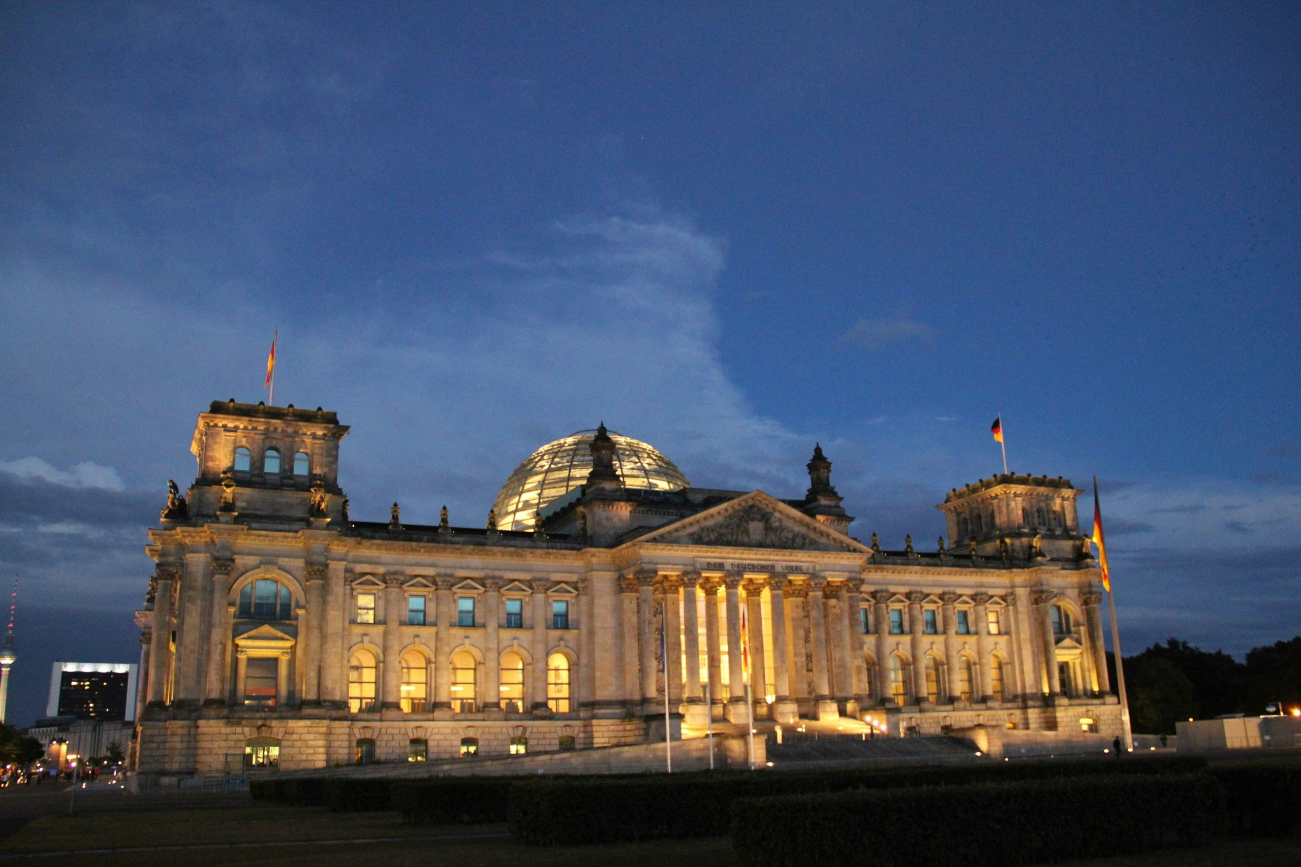 Free Unsplash photo from Sergey Zolotarev