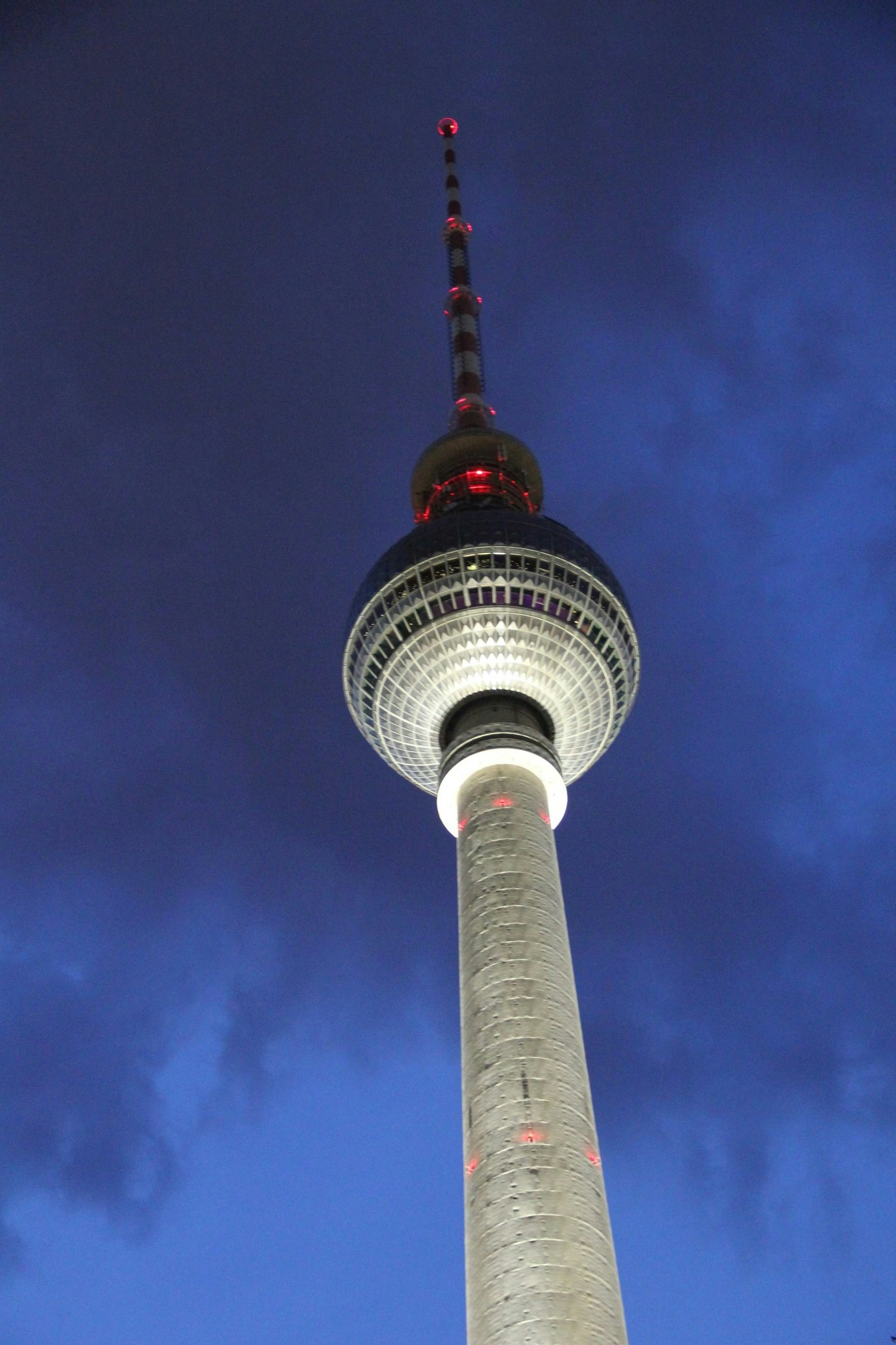 Free Unsplash photo from Sergey Zolotarev