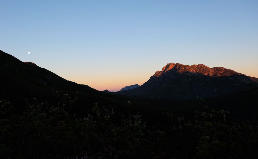 mountain under blue sky