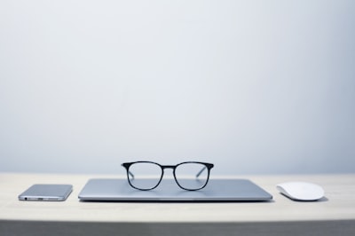 black framed eyeglasses minimalism zoom background