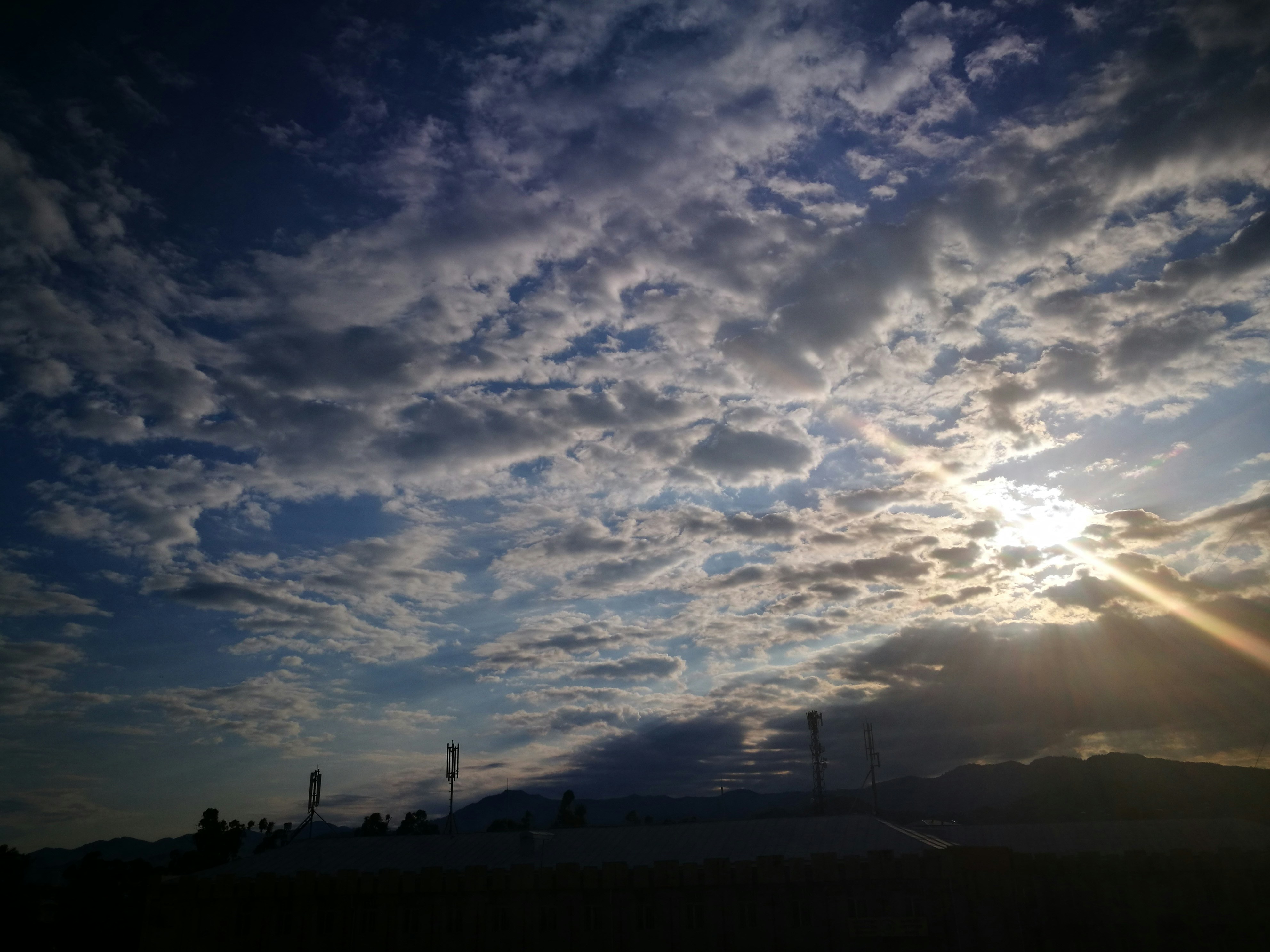 Free Unsplash photo from Luka Davitadze