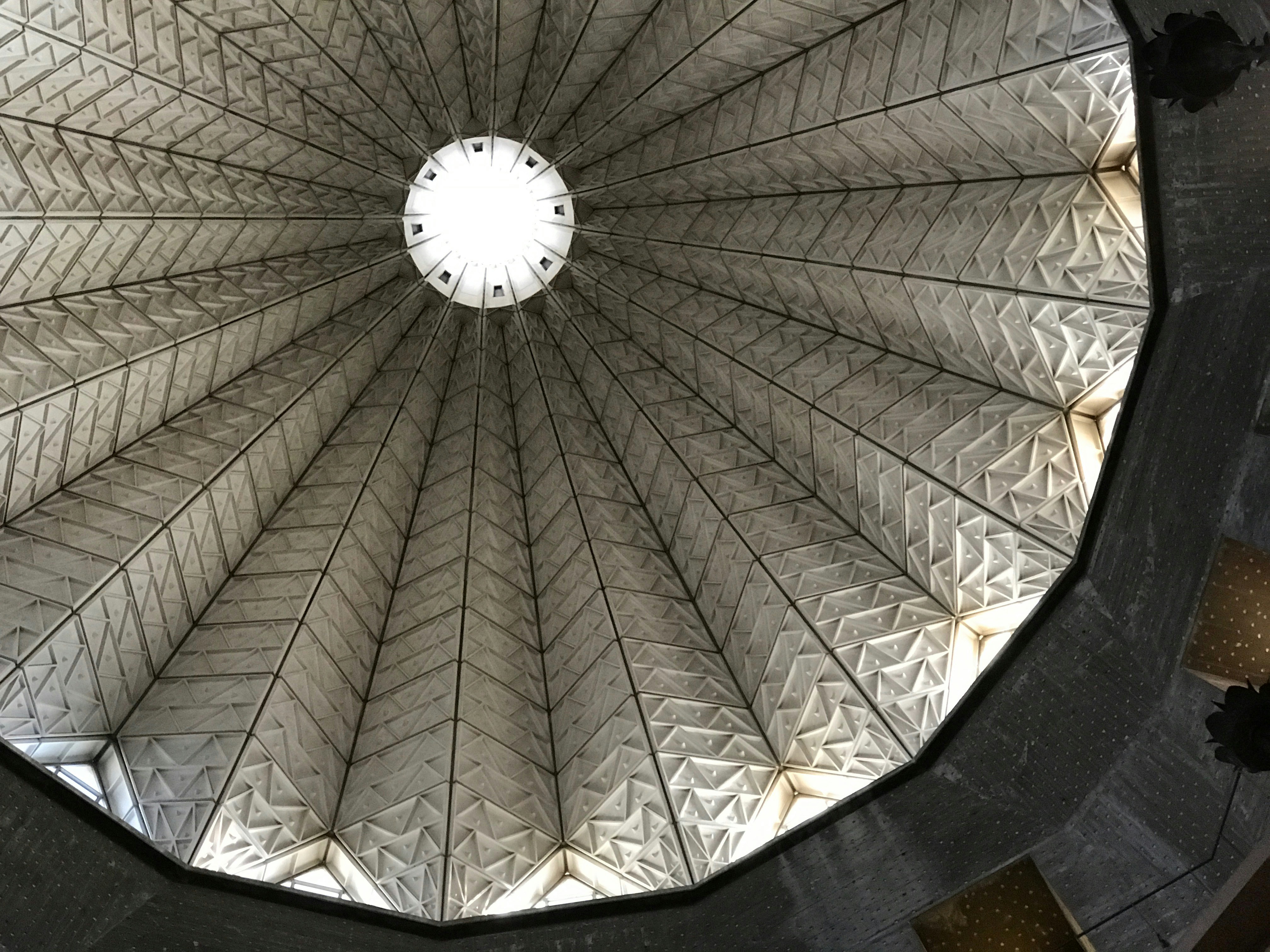 Free Unsplash photo from Matthew Martin