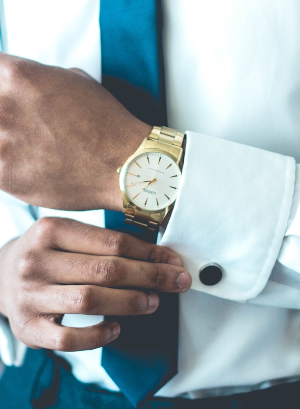 elegant cufflinks at fashion deviser