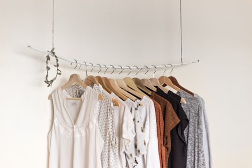 Clothing rack 