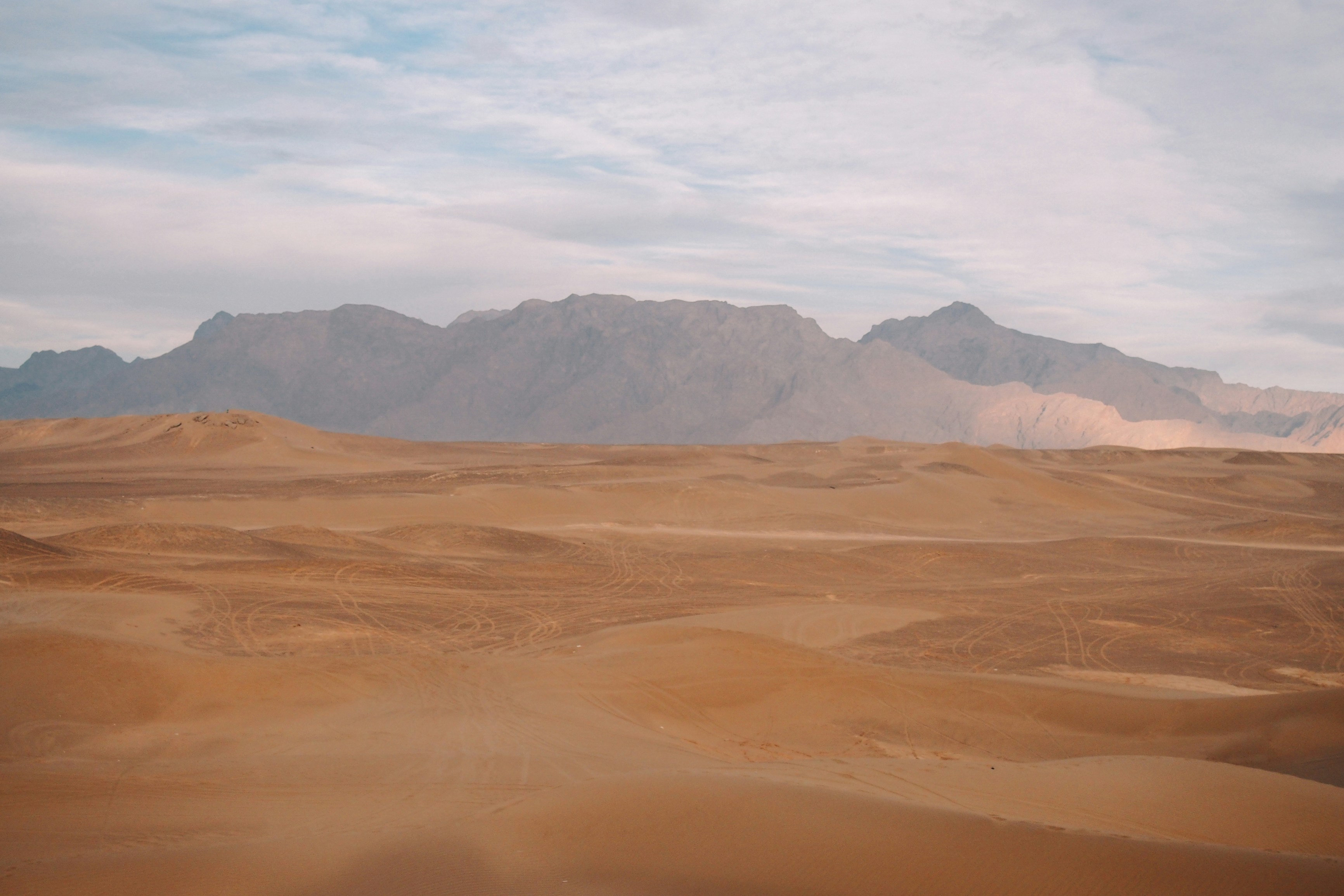 Free Unsplash photo from nakan tangaromsuk