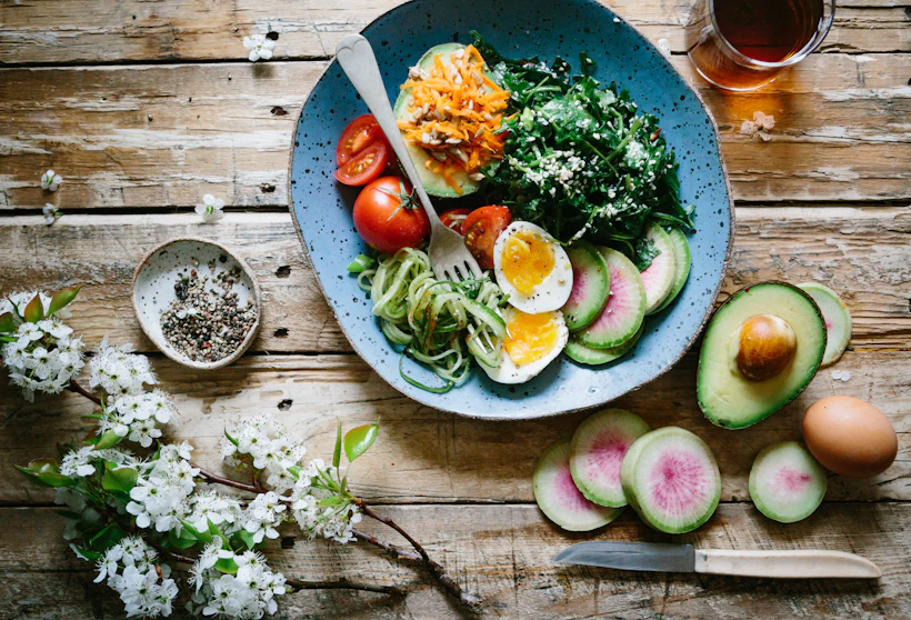 Healthy food and nutrition for weight loss maintenance