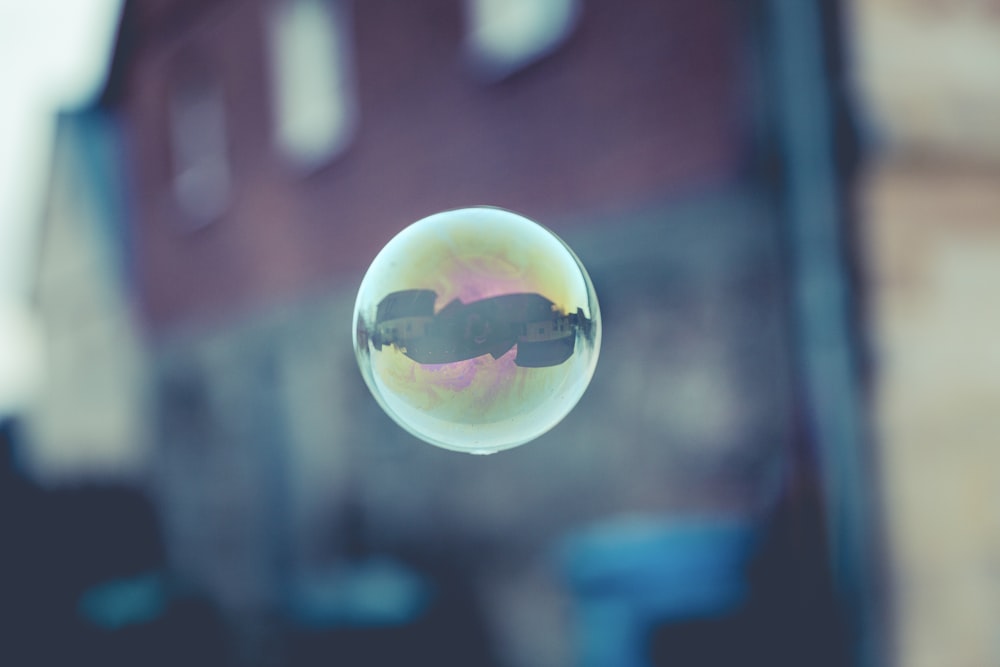 Foto de enfoque superficial de burbuja