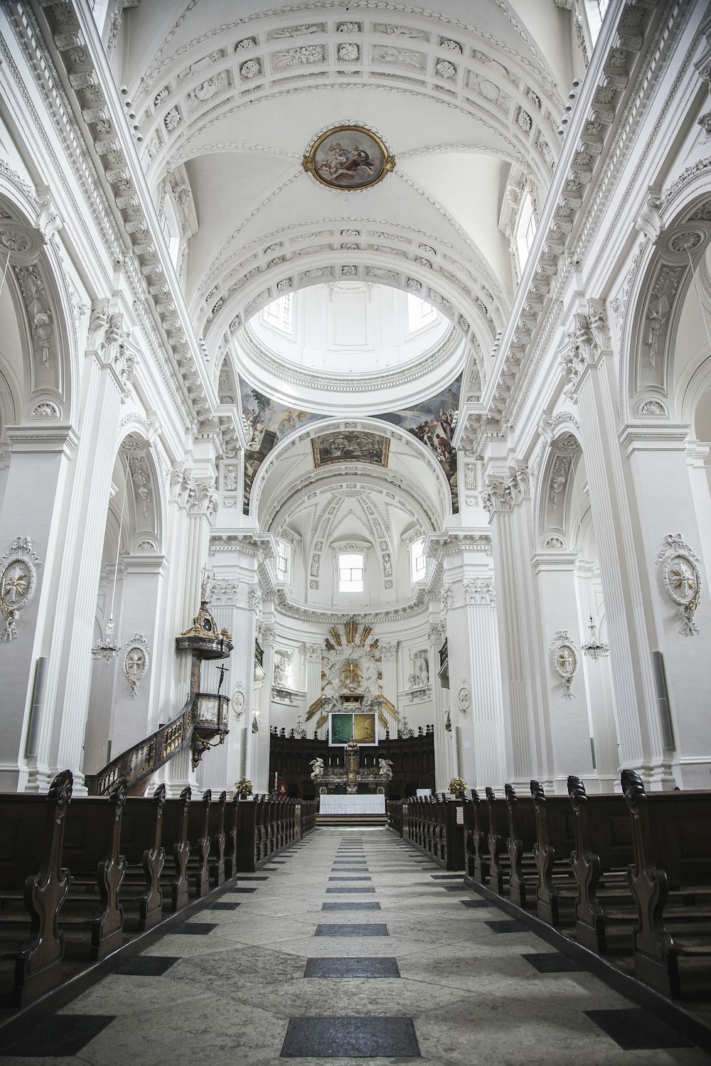 Intérieur de la cathédrale