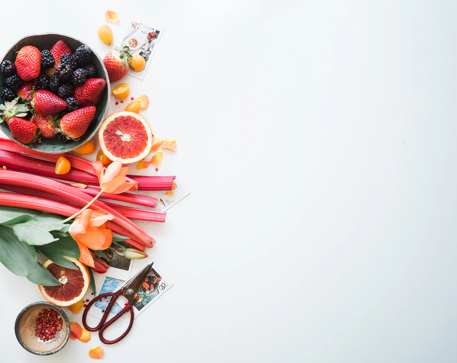 Obst und Lebensmittel als Symbol für Appetit und Geschmack nach dem Rauchstopp