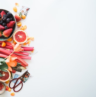 variety of sliced fruits