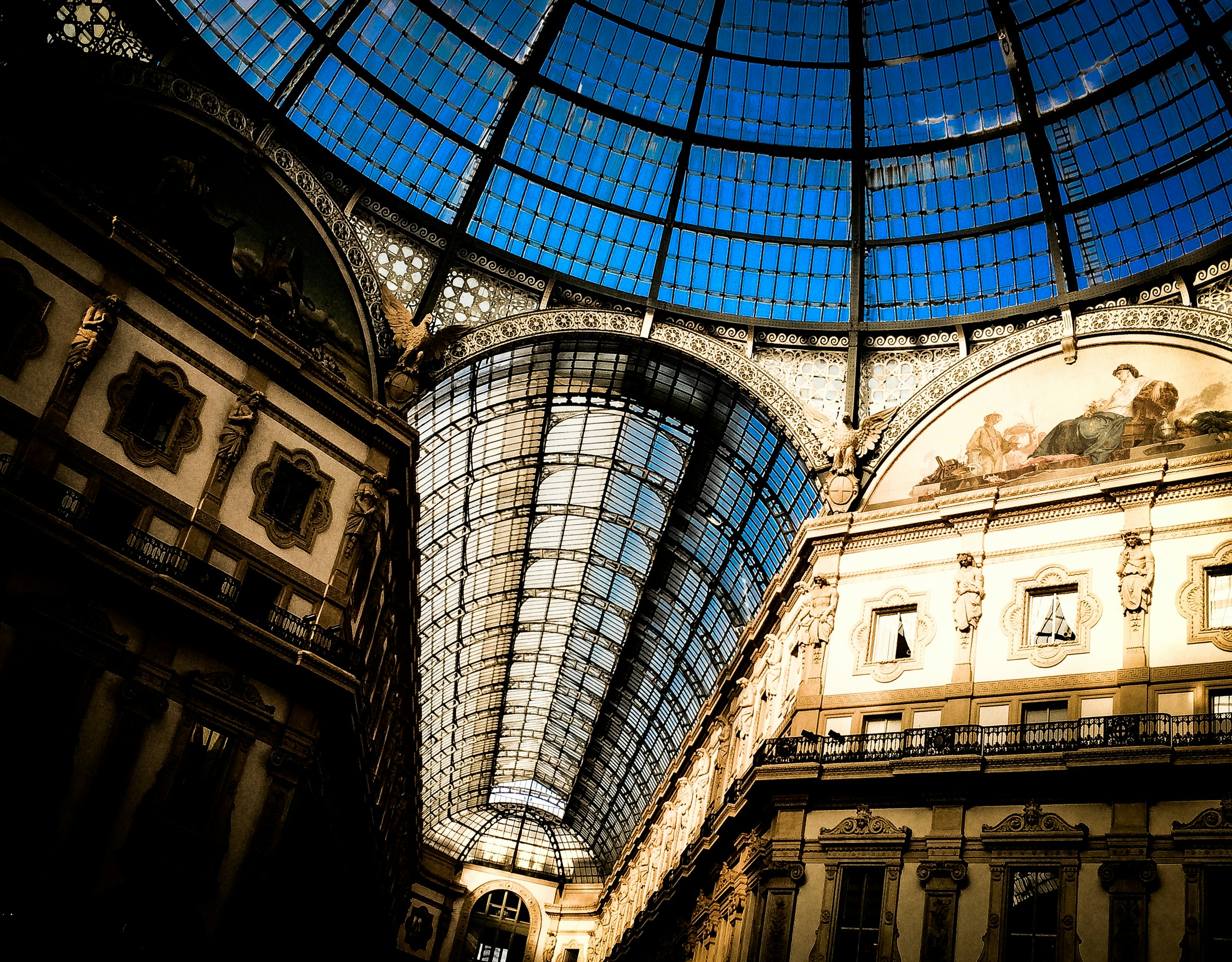 Free Unsplash photo from Markos Mant