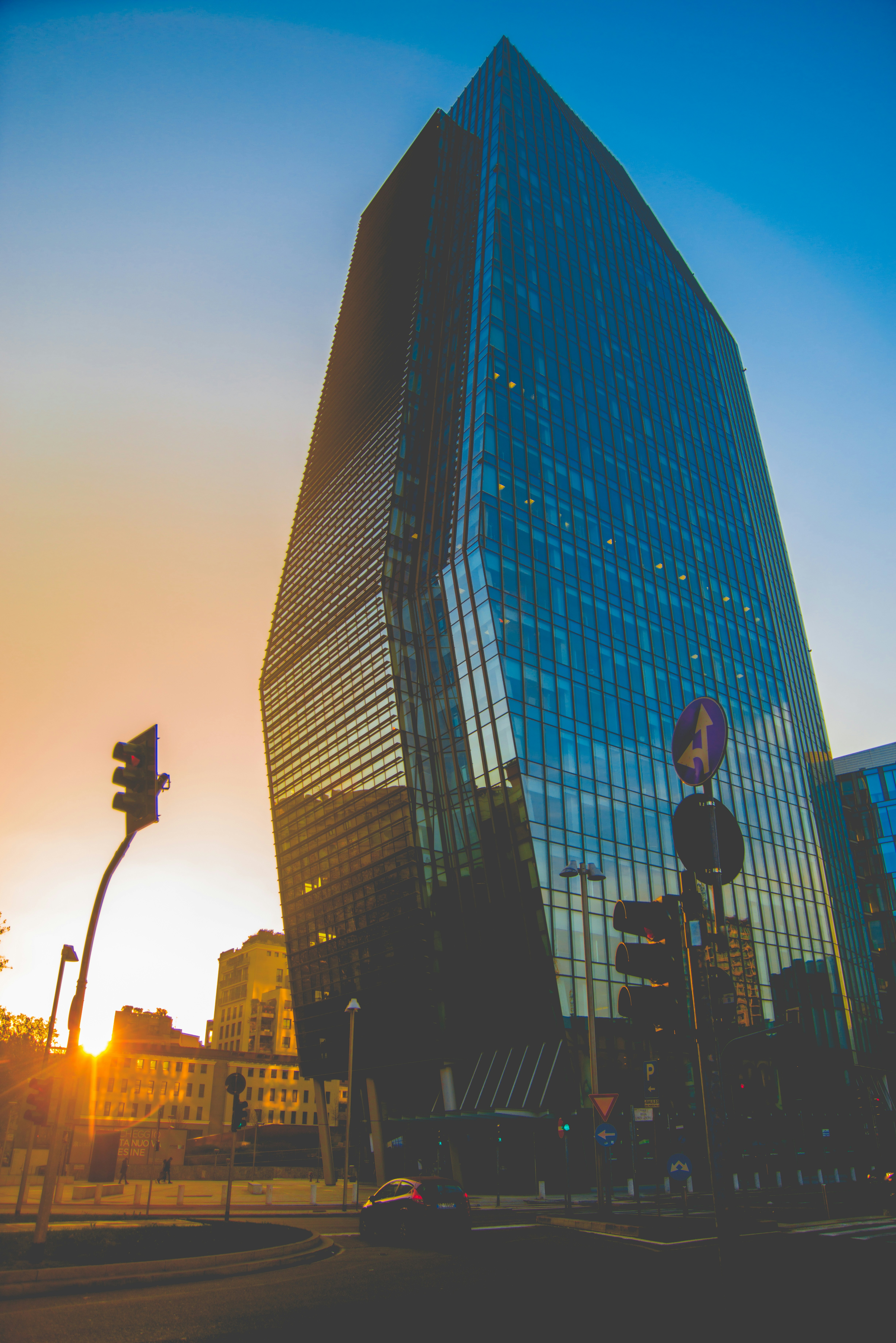 Free Unsplash photo from Mattia Righetti