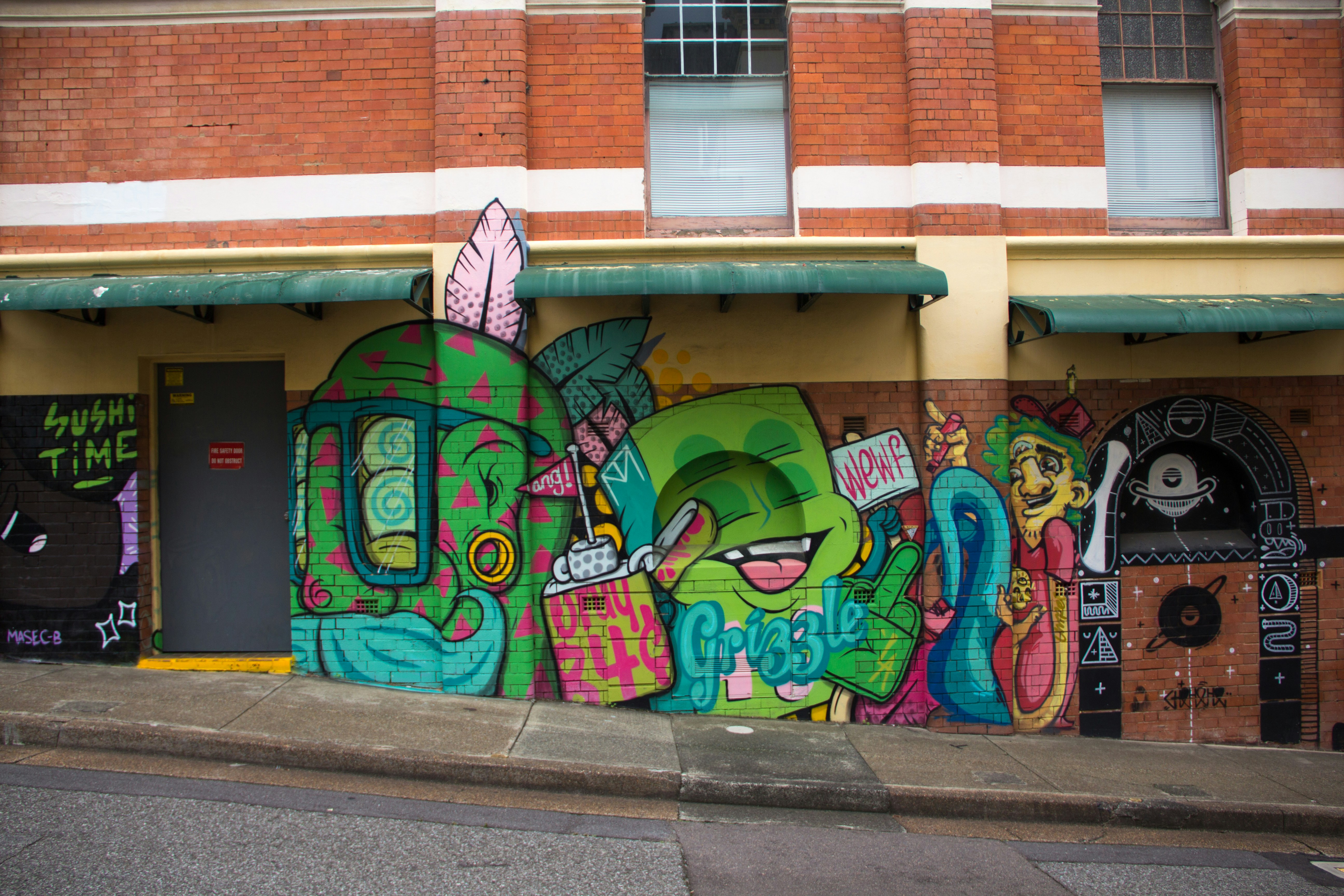 Free Unsplash photo from Dylan Collette