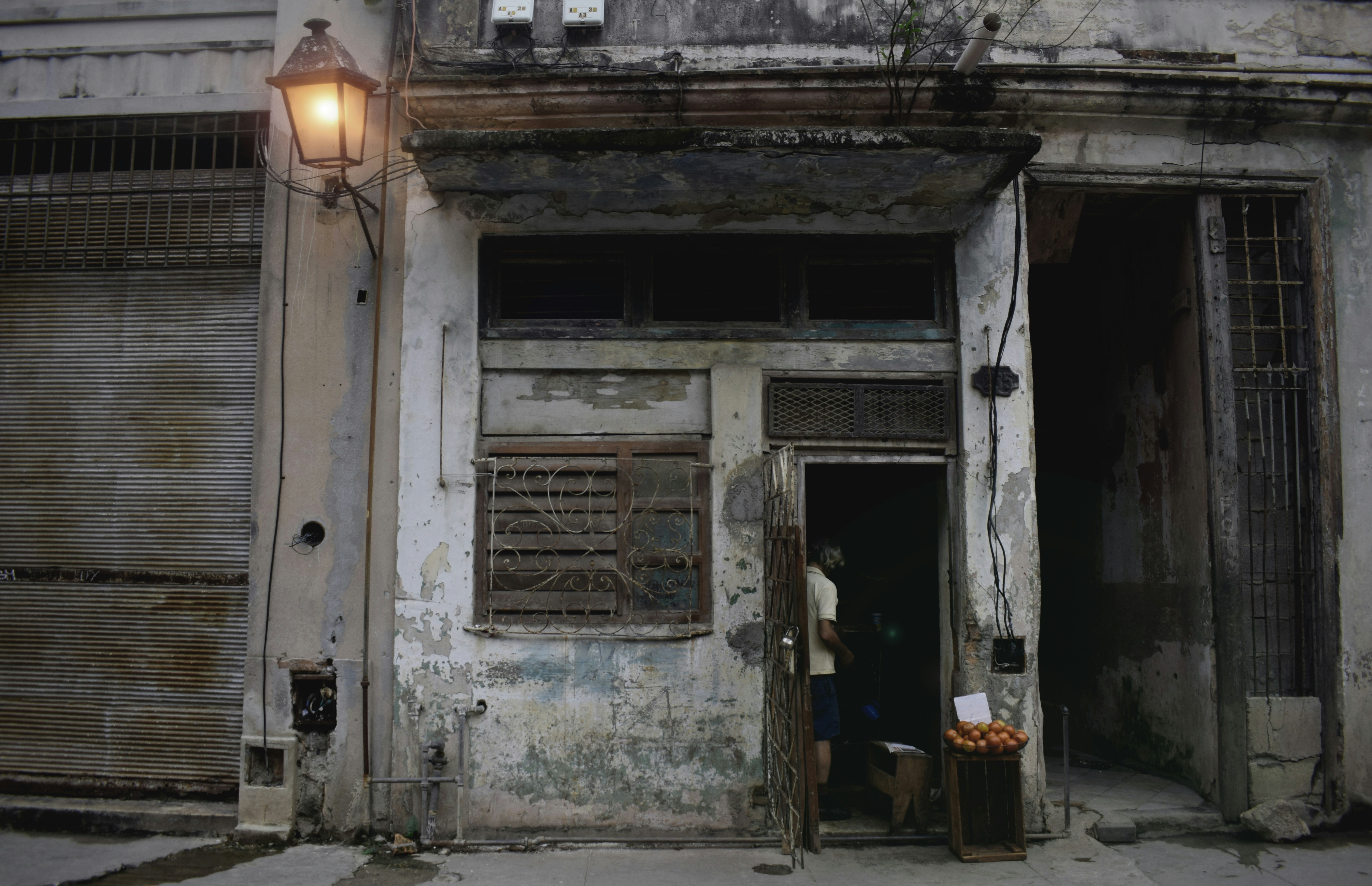 Free Unsplash photo from Miriam Corcuera