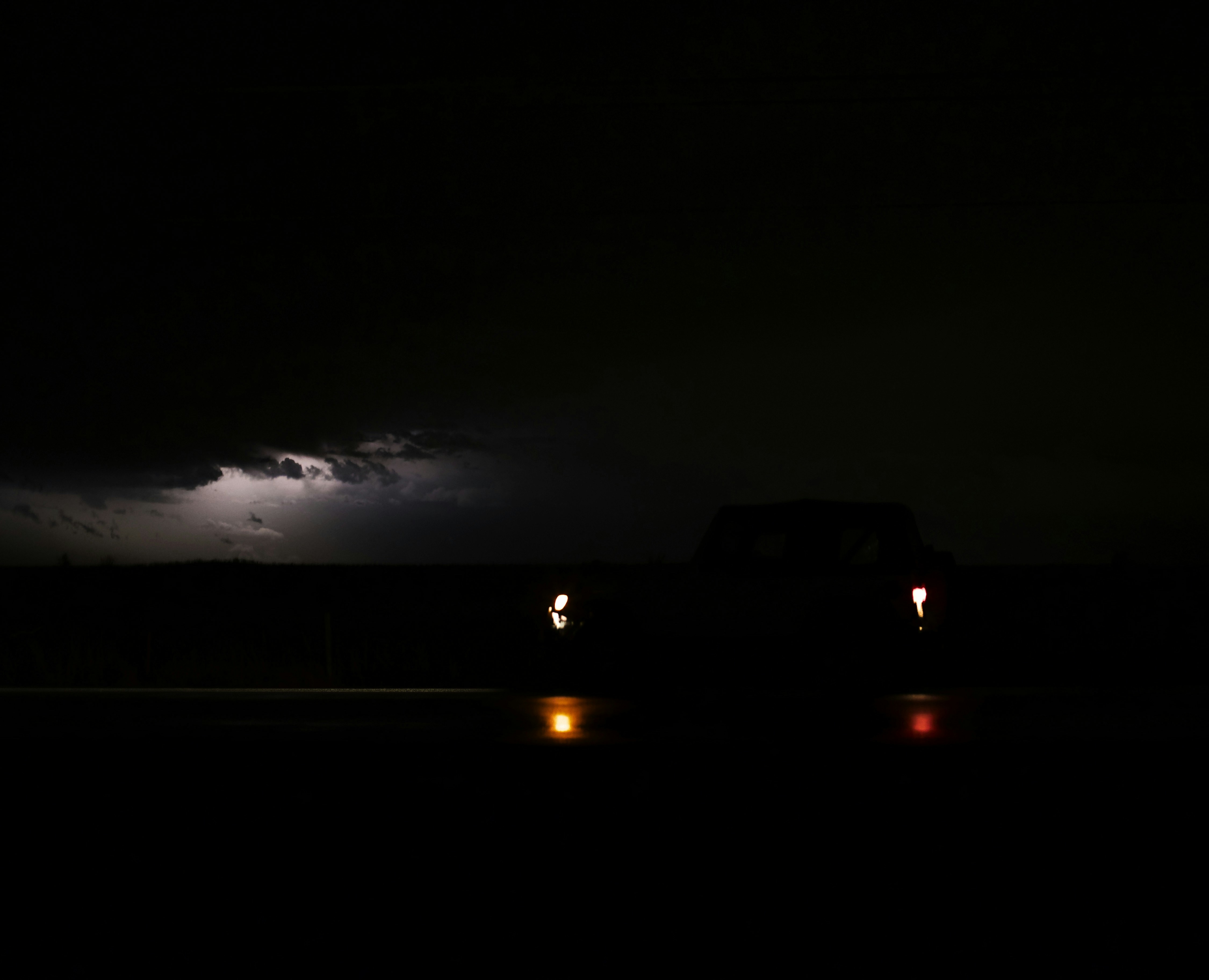 Free Unsplash photo from Trevor Magness