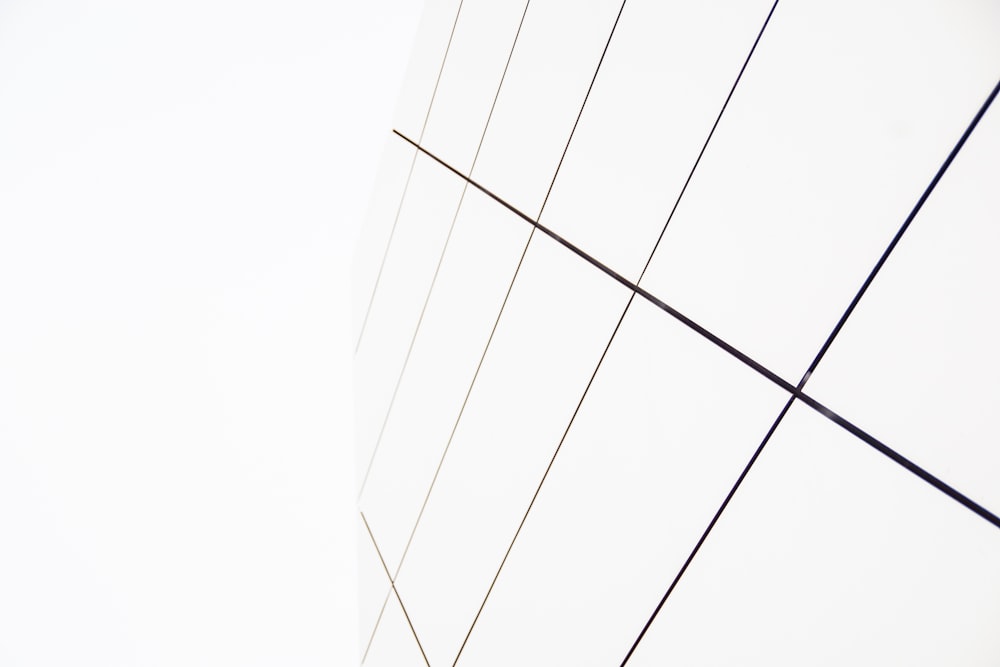 White Lines Pictures | Download Free Images on Unsplash