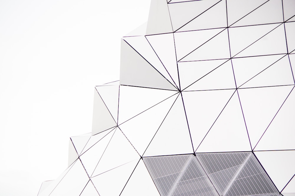 Tech Hustle Daily - QuickBooks for Solopreneurs: The Backend Battle Solved