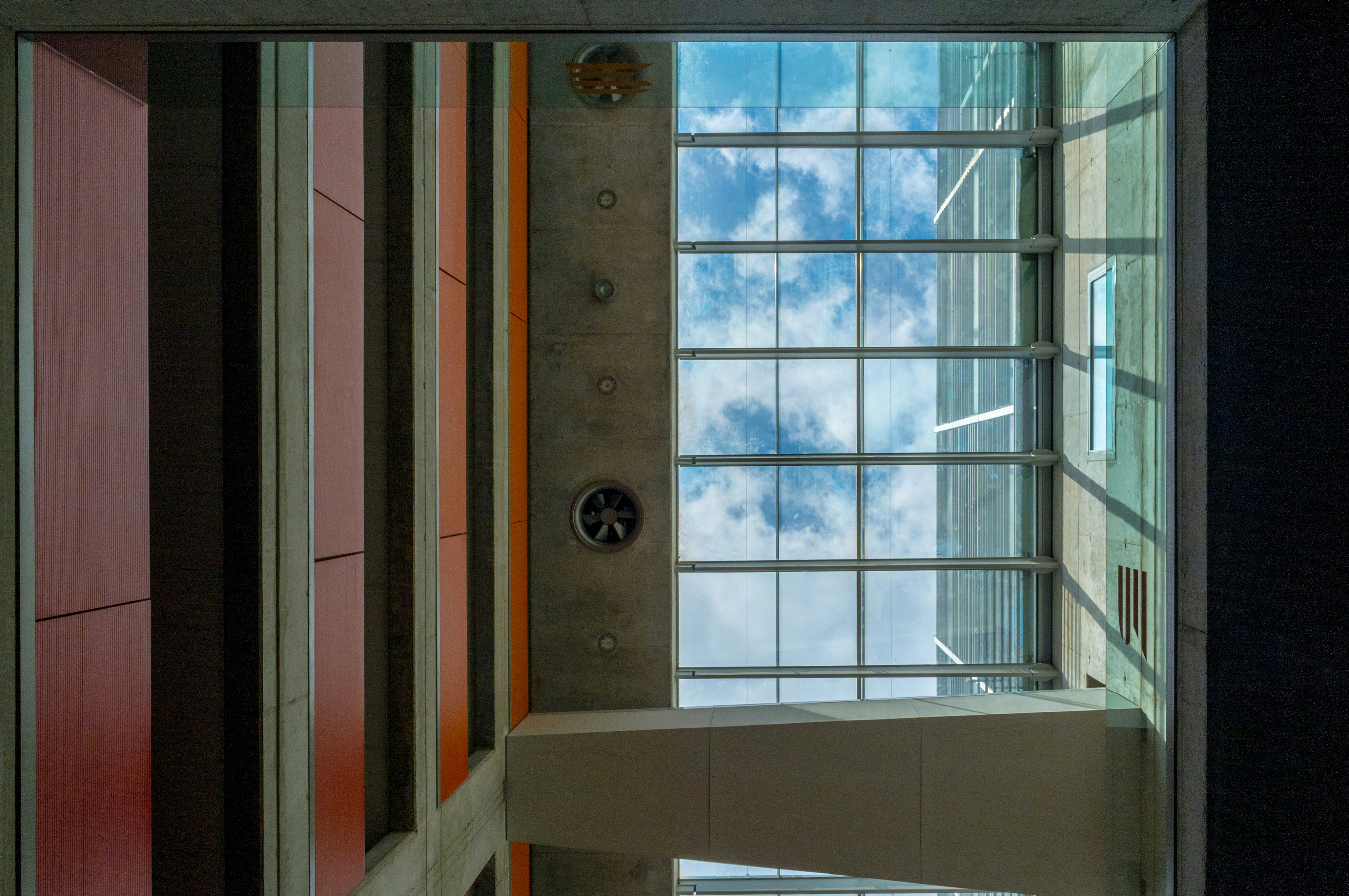 Free Unsplash photo from Vladimir Mokry