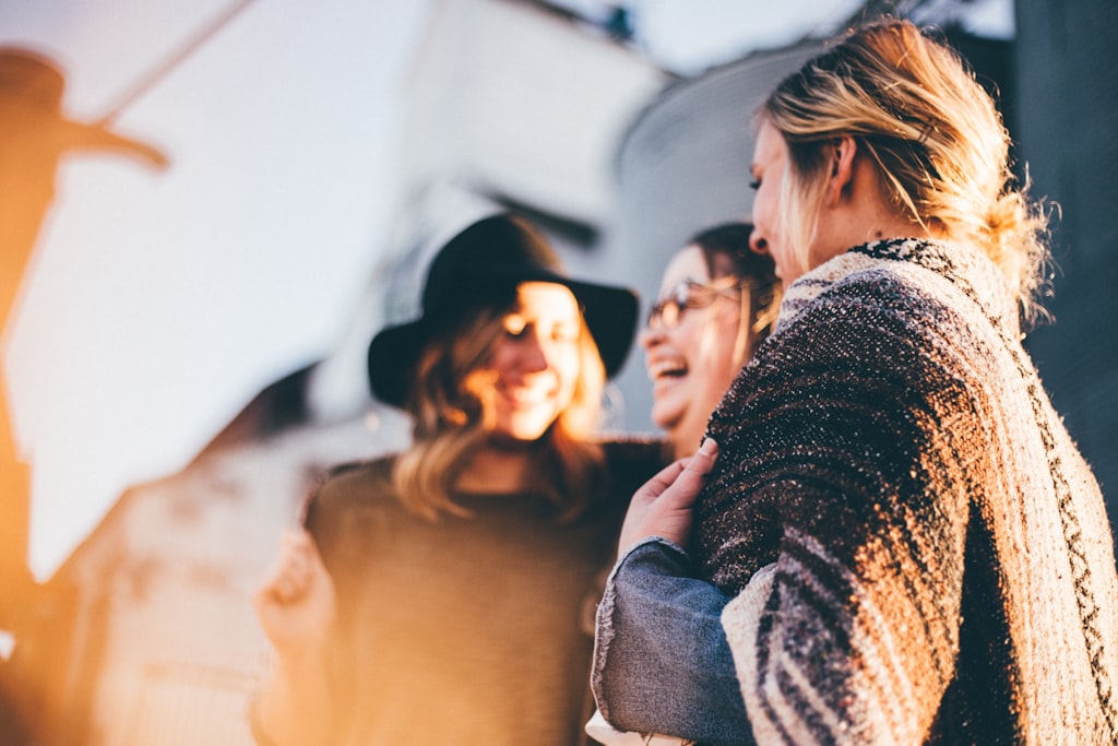 Two people deep in conversation — the kind of genuine connection Soulmate Finder works to create