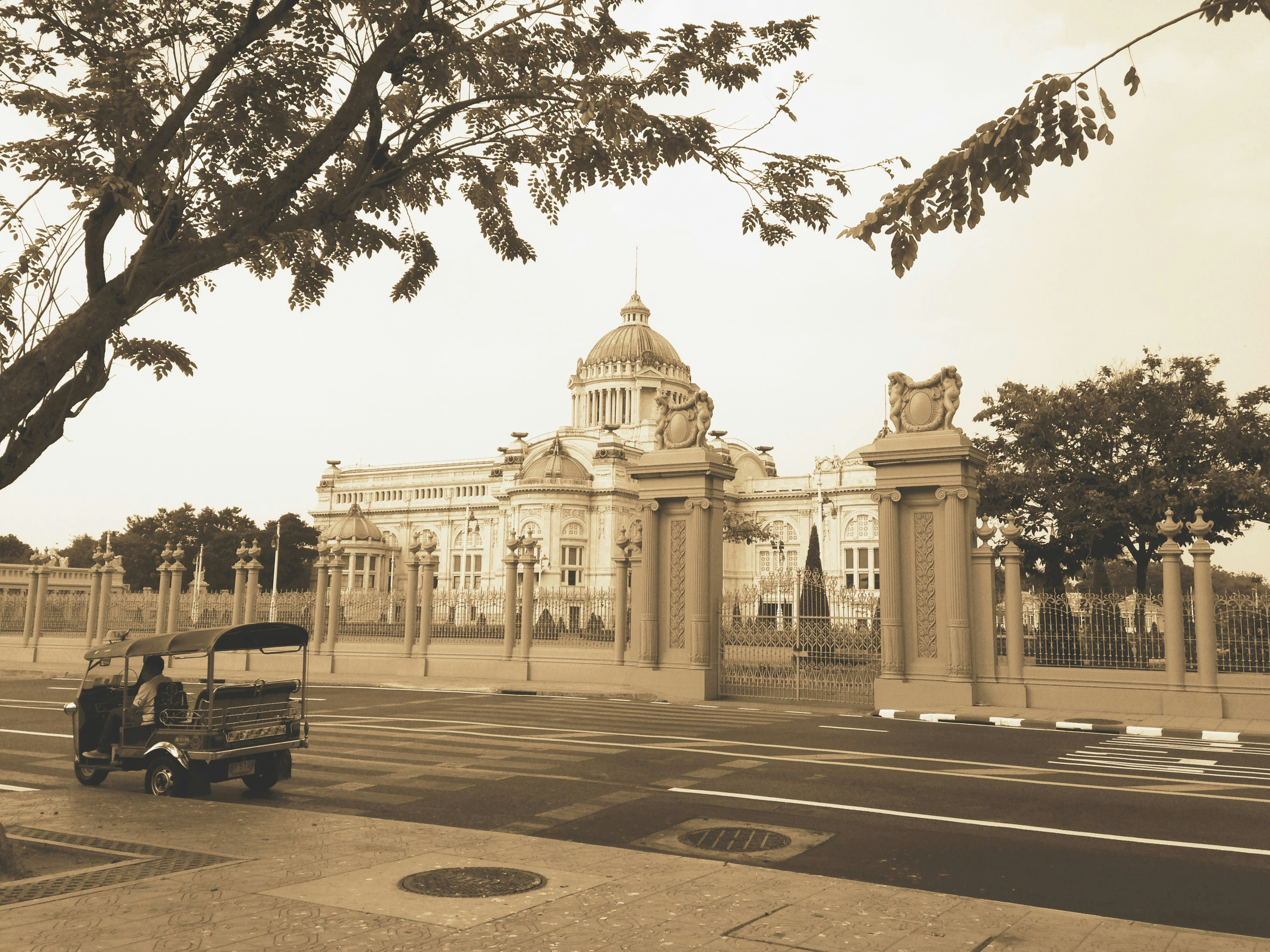 Free Unsplash photo from Linh Le