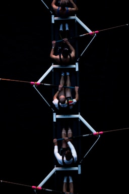 sports photography,how to photograph five men riding row boat