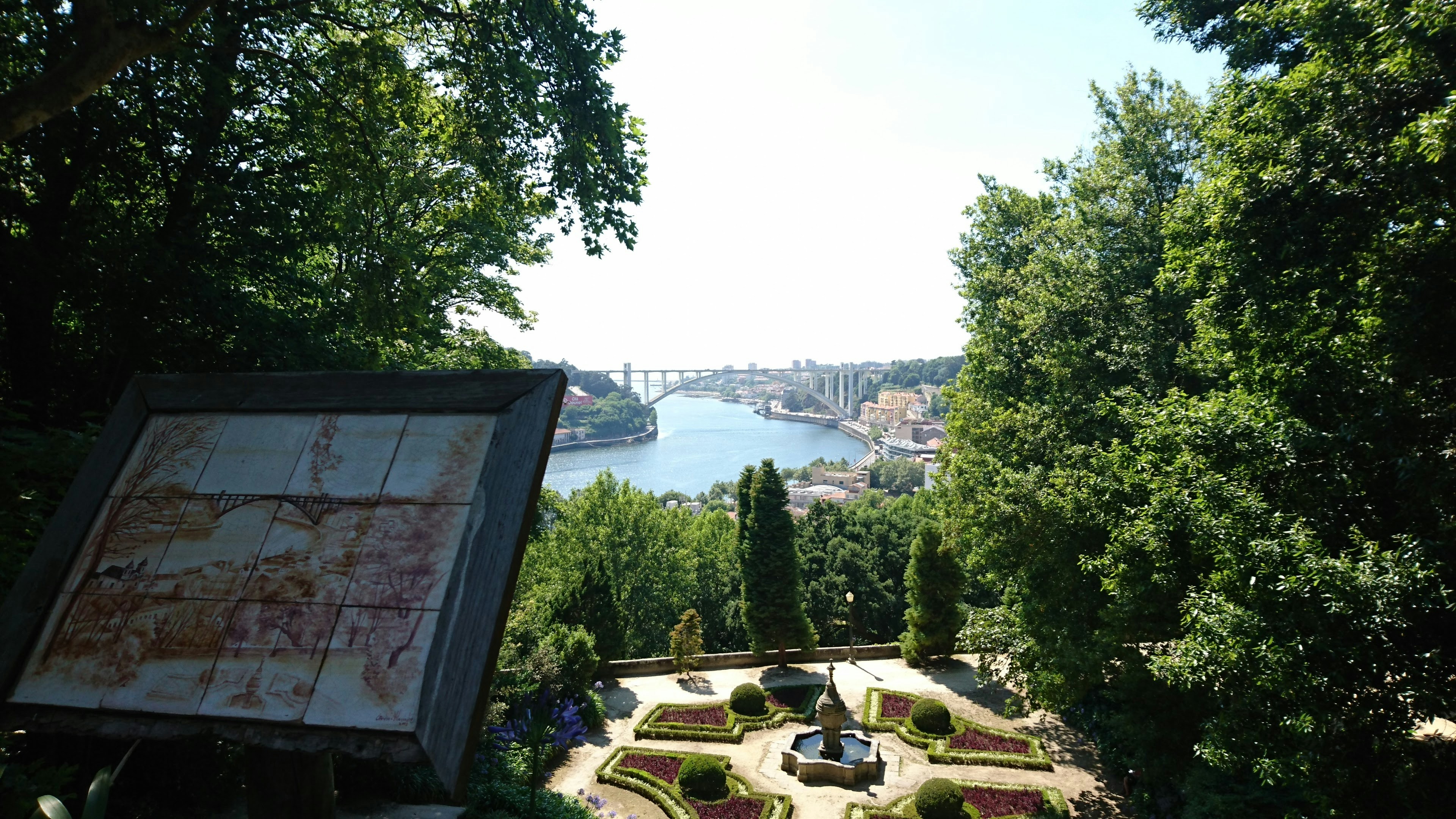 Free Unsplash photo from Ken Sou