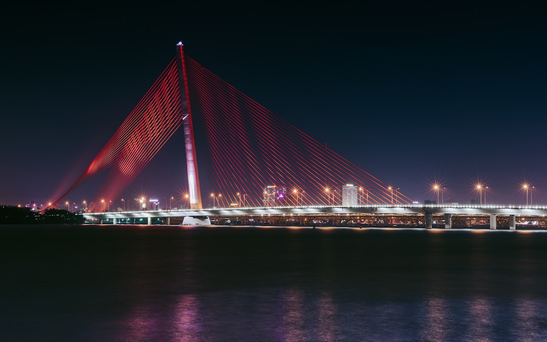 travelers stories about Suspension bridge in Cầu Trần Thị Lý Bridge, Vietnam