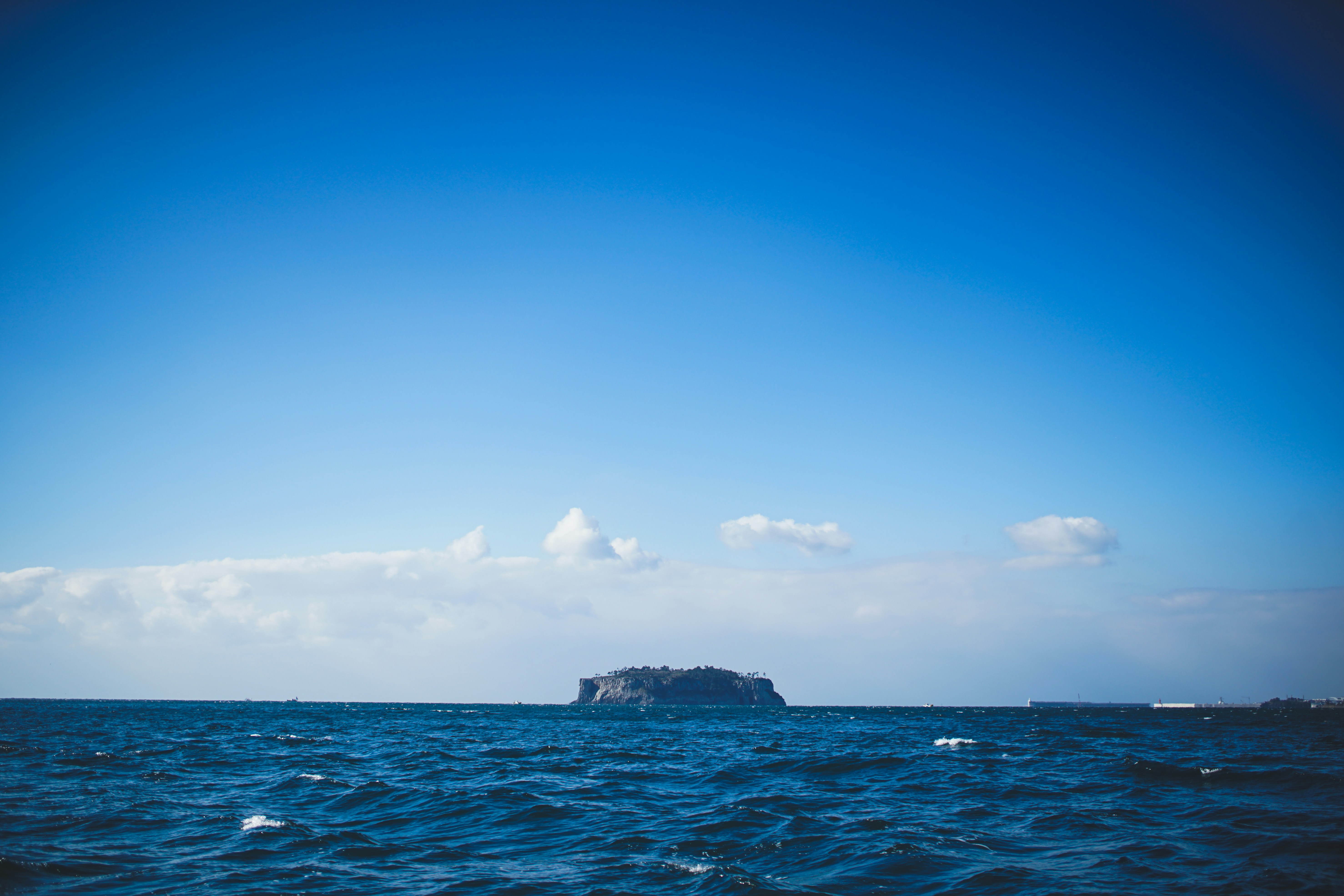 Free Unsplash photo from hansol ye