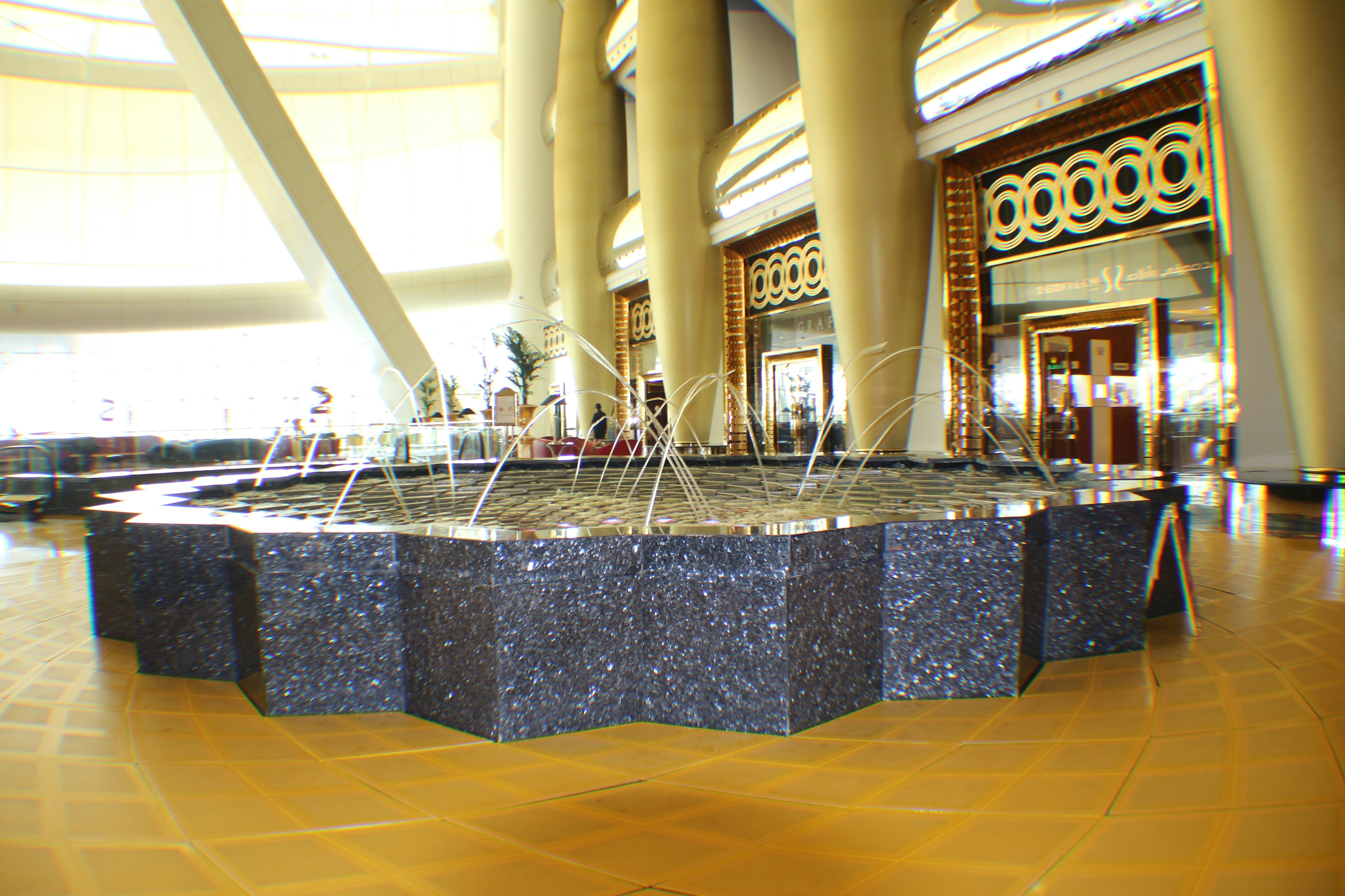 Free Unsplash photo from hotel blogger