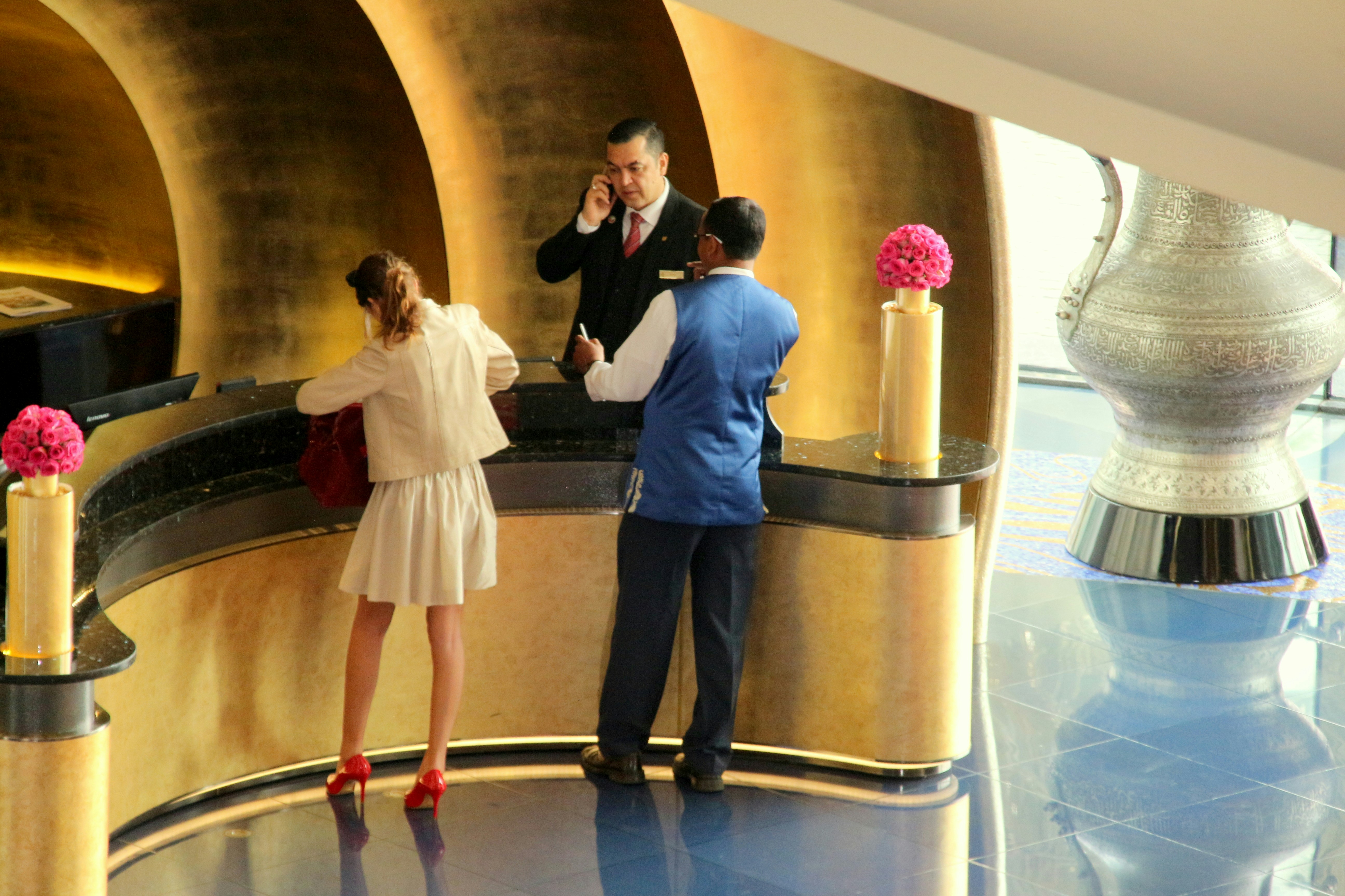 Free Unsplash photo from hotel blogger