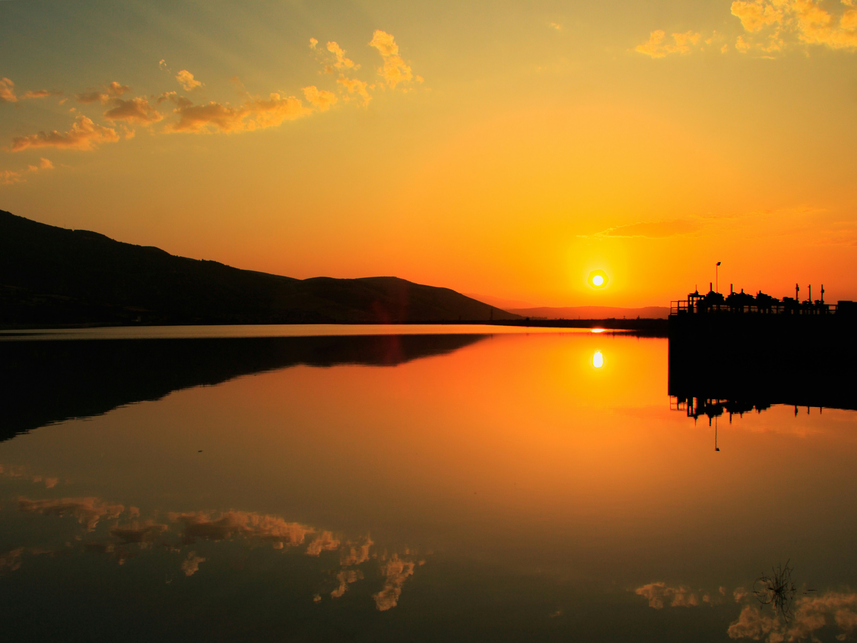 Free Unsplash photo from Hilmi Masrafchi