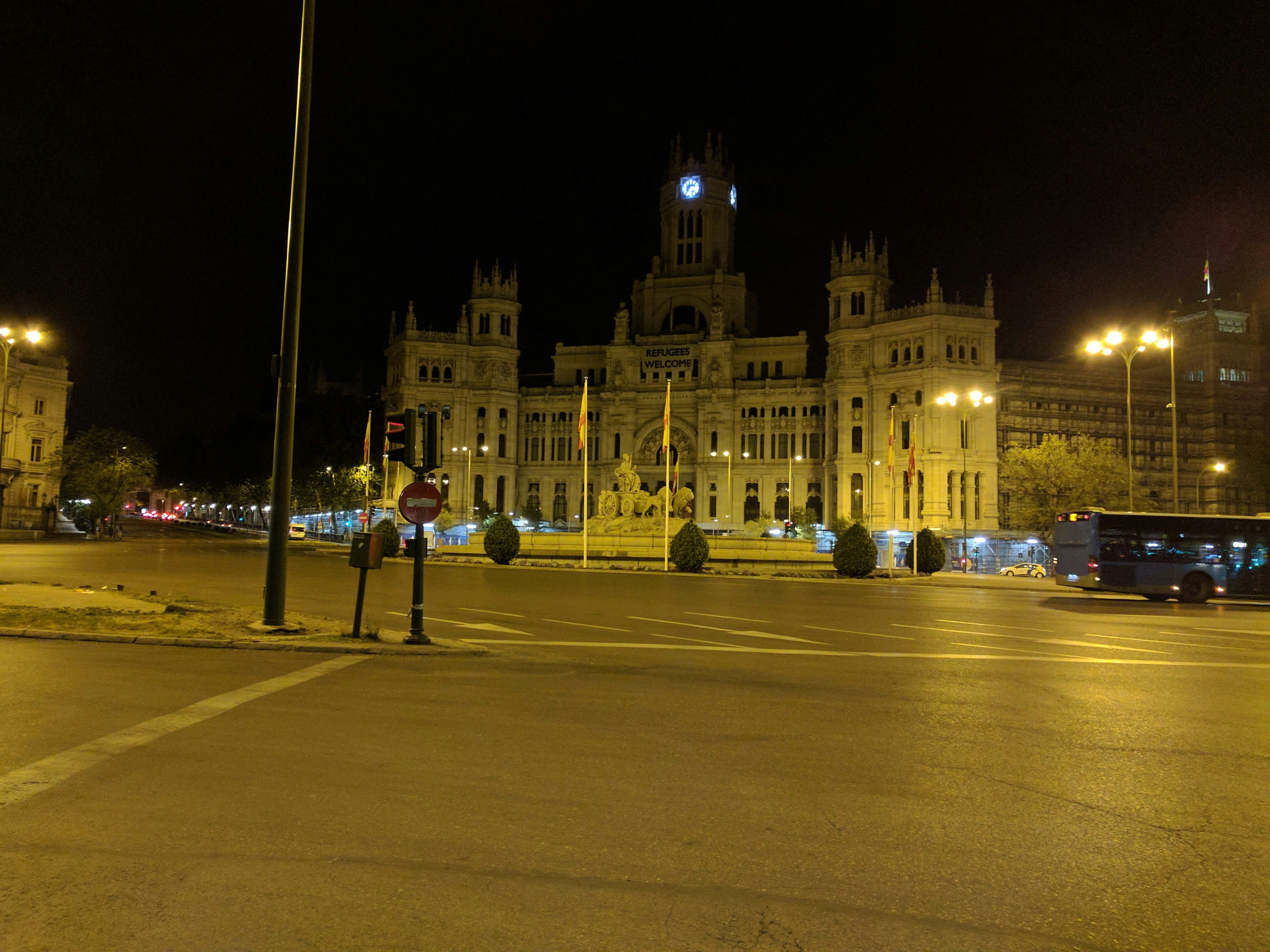 Free Unsplash photo from Alex Chaves