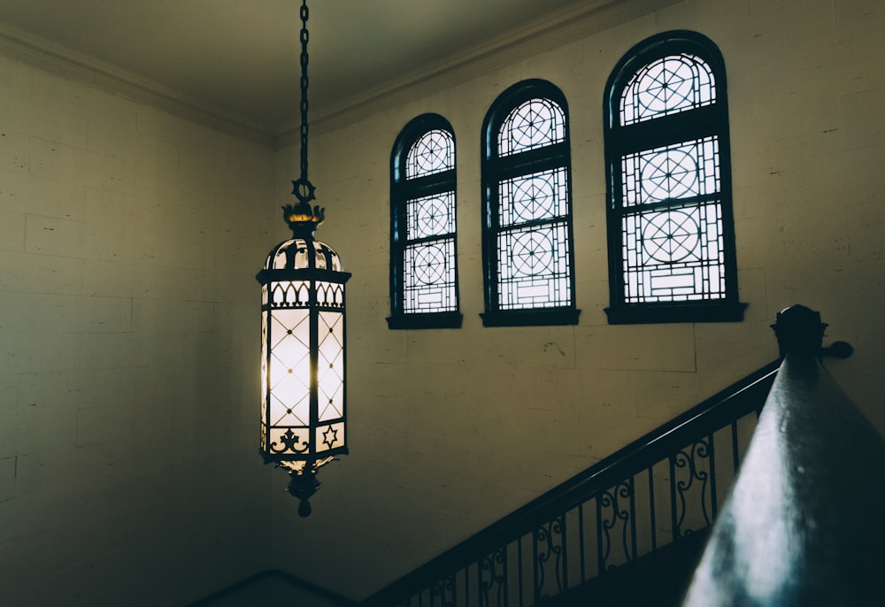 black pendant lamp