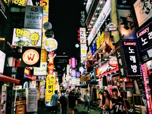 Nightlife Buzz