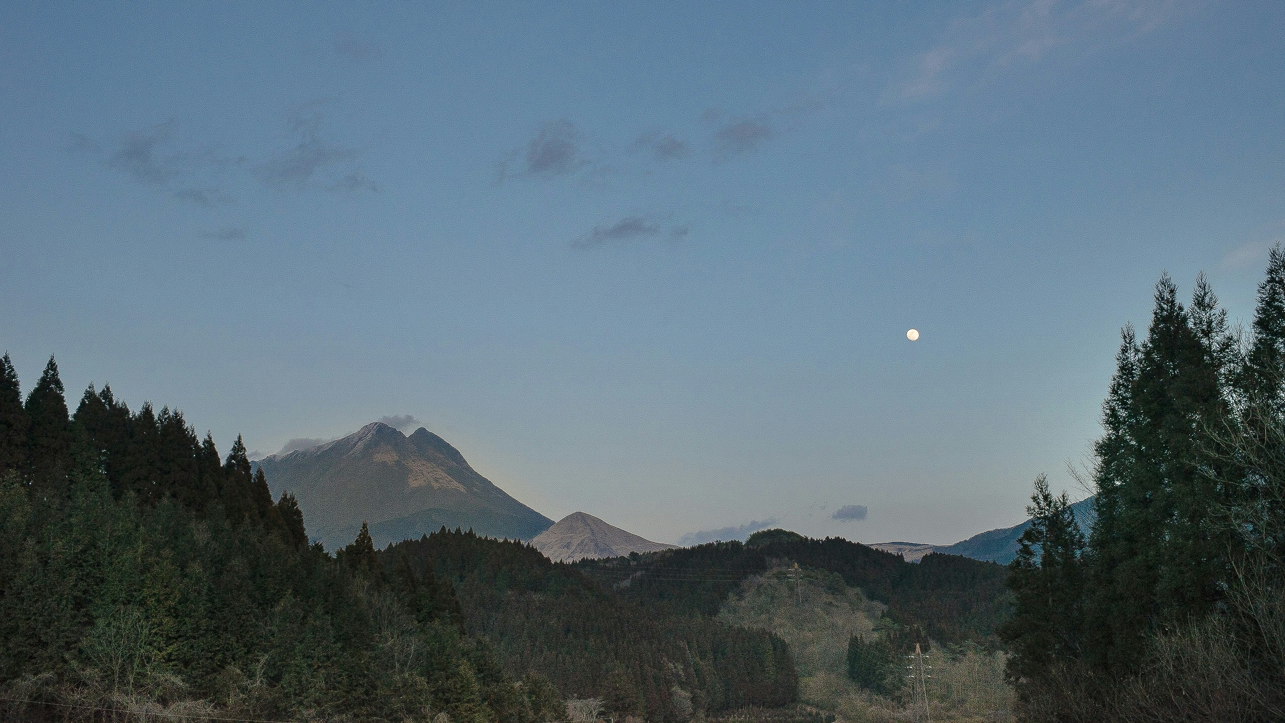 Free Unsplash photo from Amos Bar-Zeev