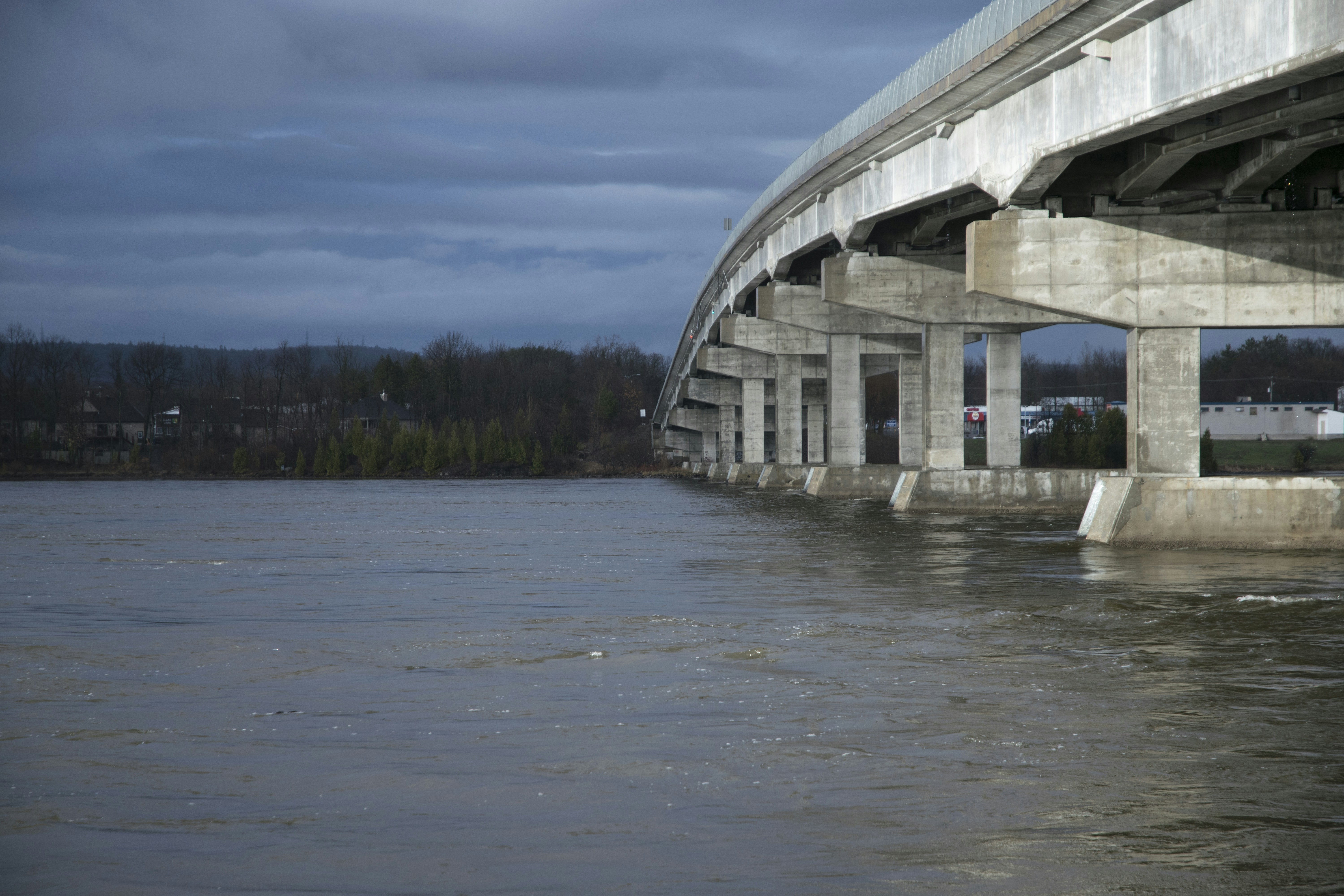 Free Unsplash photo from Ryan Oswick