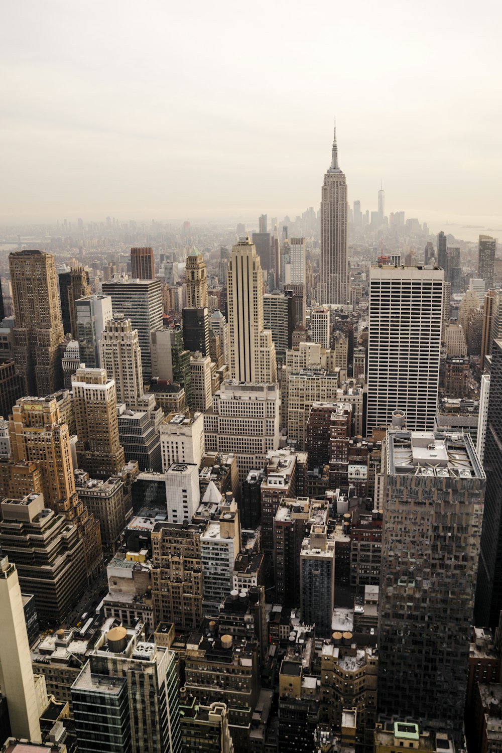 birds eye photography of high rise building