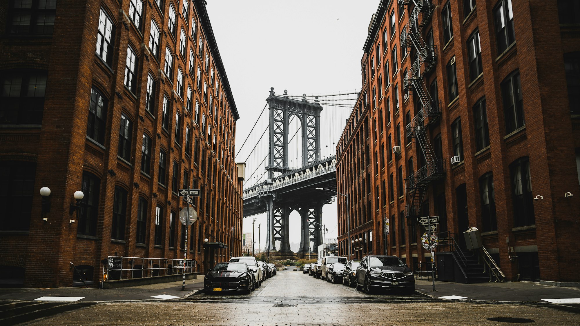 Manhattan through Dumbo