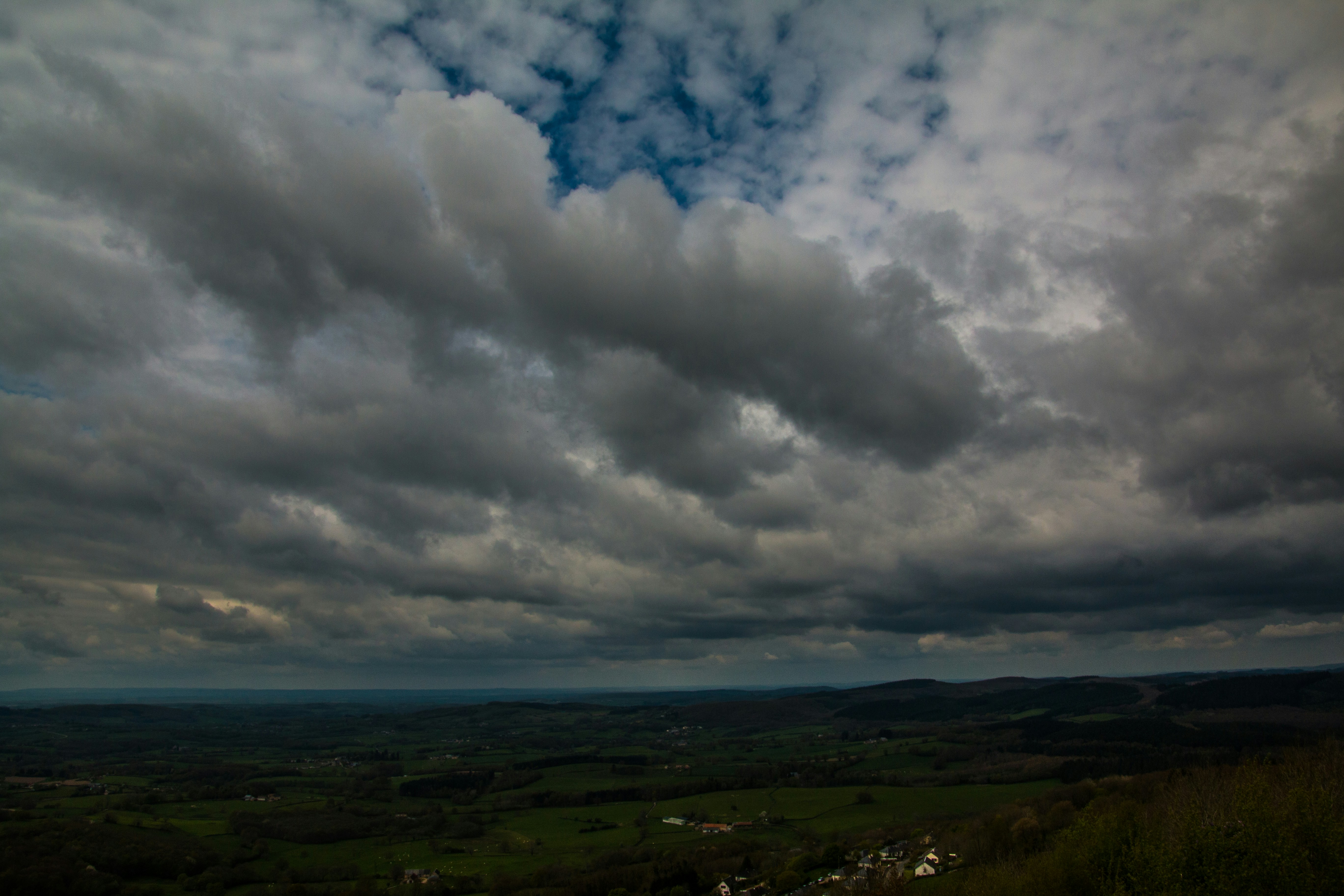 Free Unsplash photo from Marc Gustave