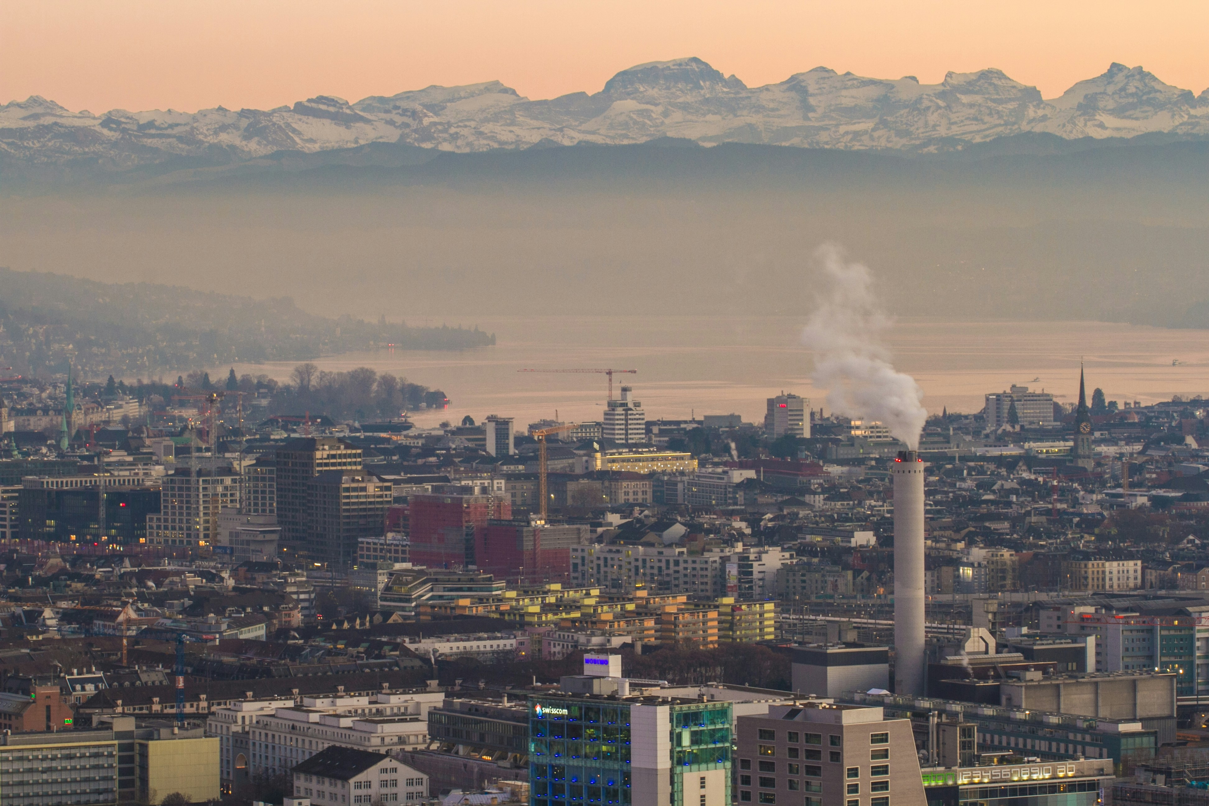 Free Unsplash photo from Henrique Ferreira