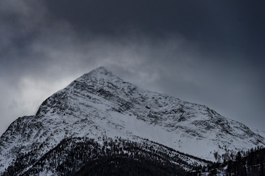 photo of Saas-Grund Mountain range near Monte Rosa Hut