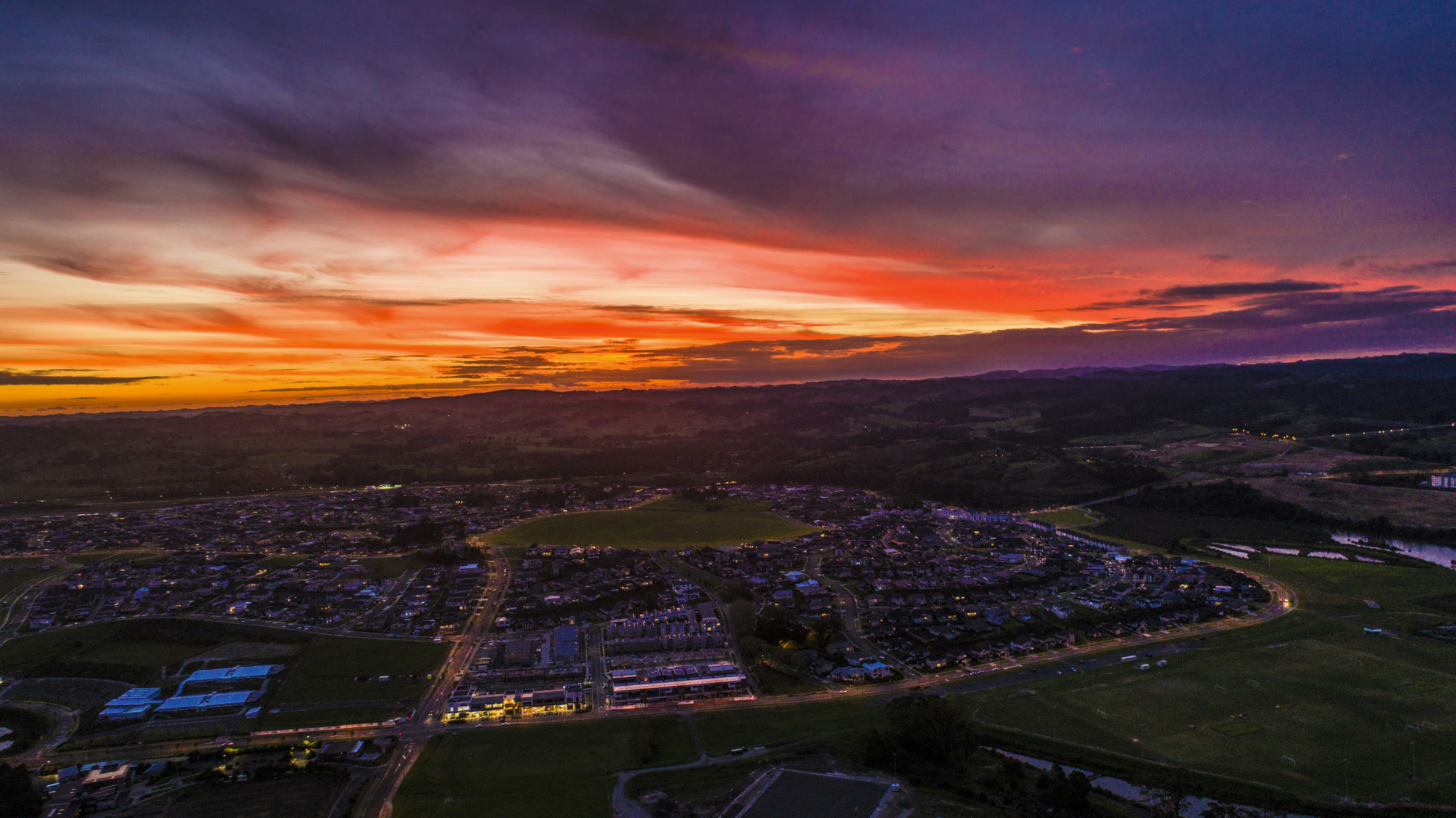 Free Unsplash photo from Oliver Steel